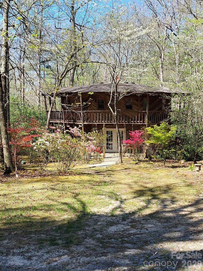 667 Pinewood Knoll Drive Property Photo 2