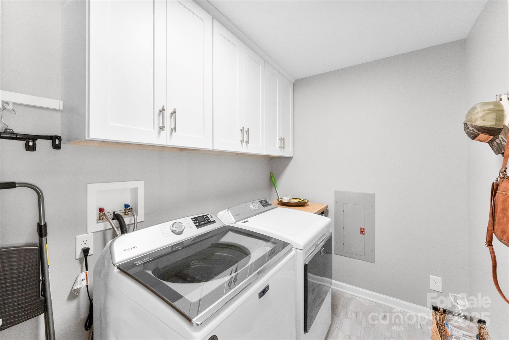 4330 Cross Ridge Drive Property Photo 22