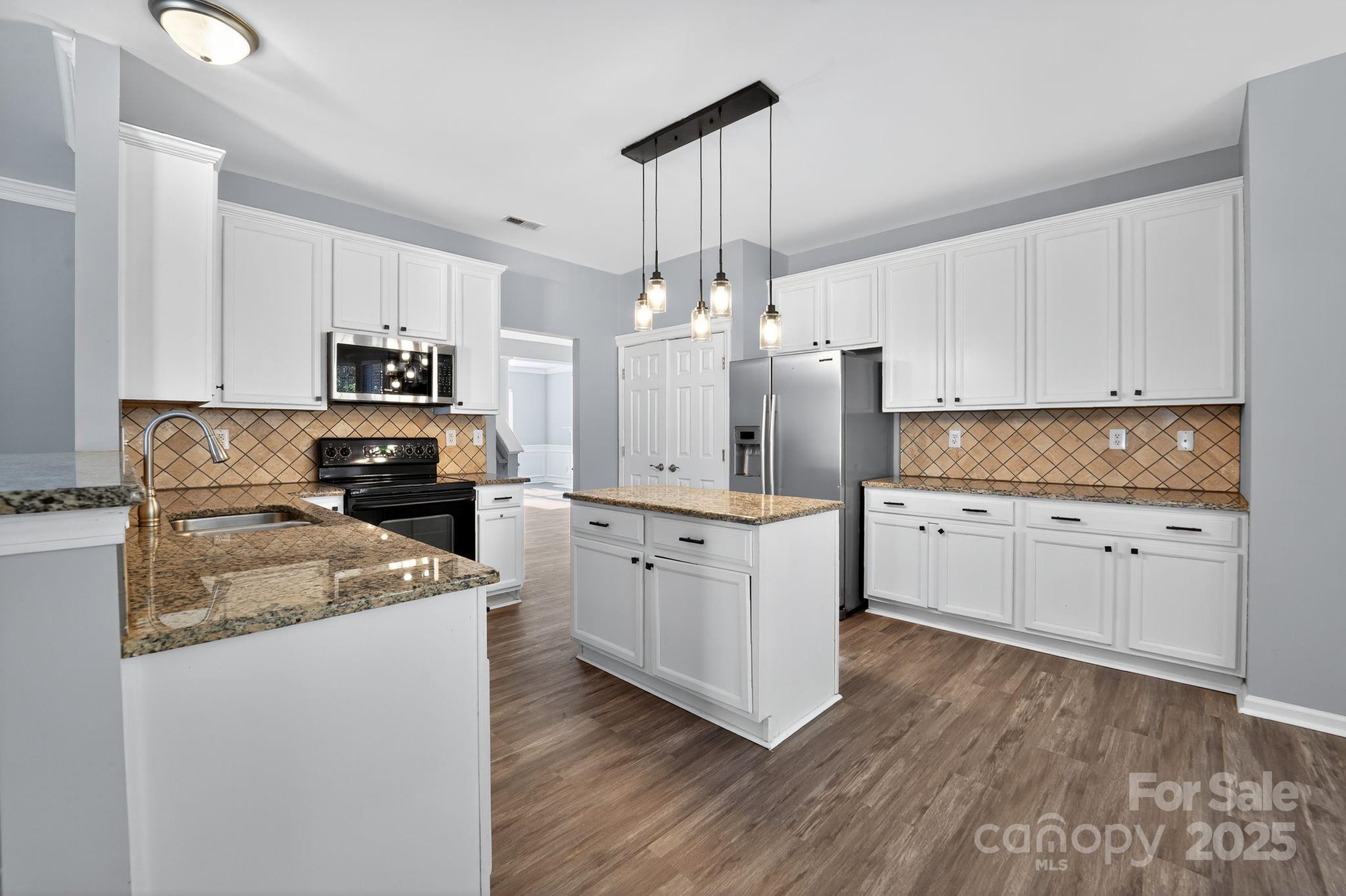 3005 Council Fire Circle Property Photo 9