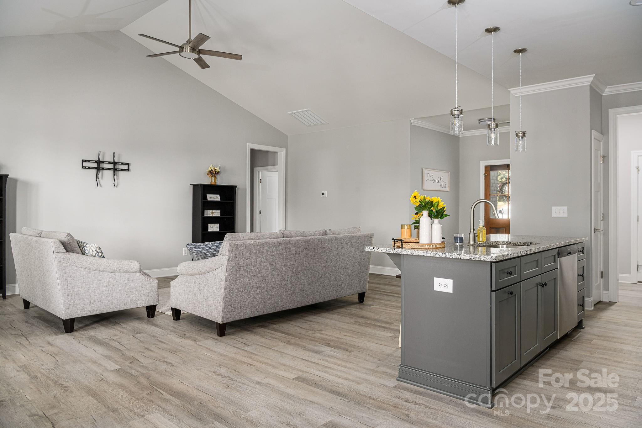 149 Elberon Court Property Photo 8