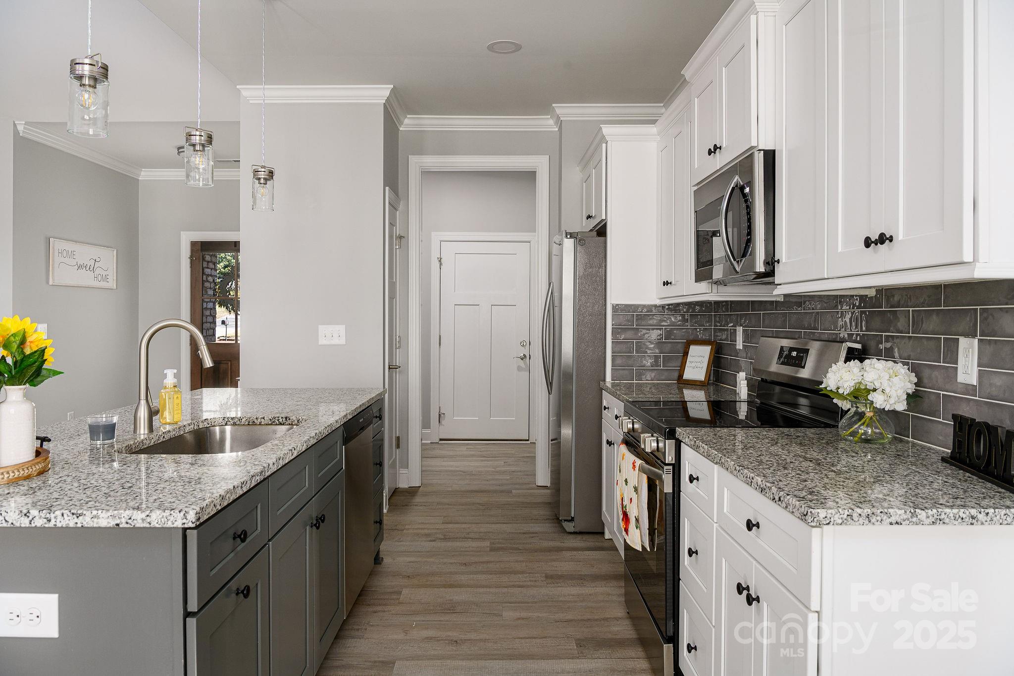 149 Elberon Court Property Photo 11