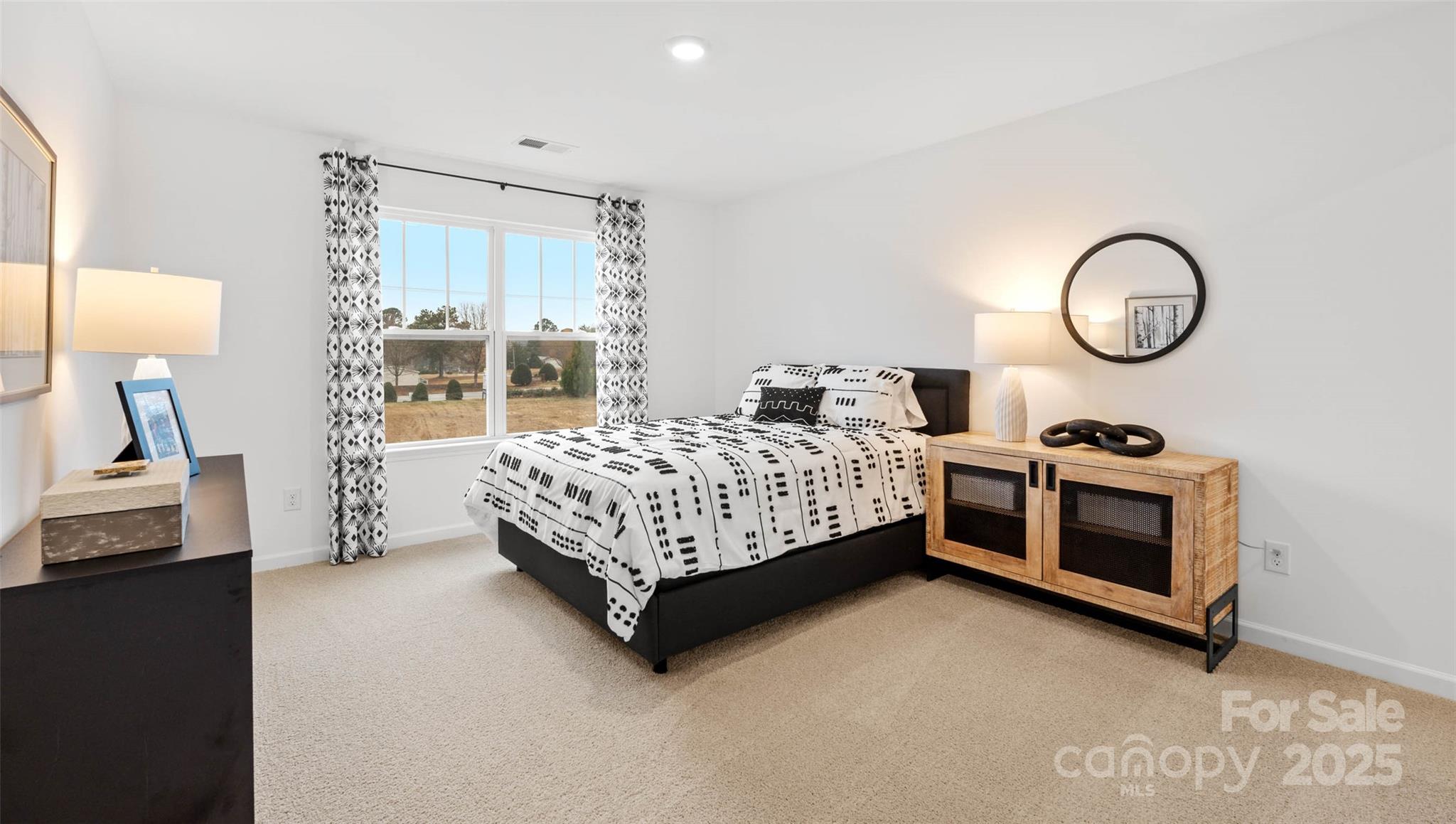 1534 Secrest Commons Drive Property Photo 17