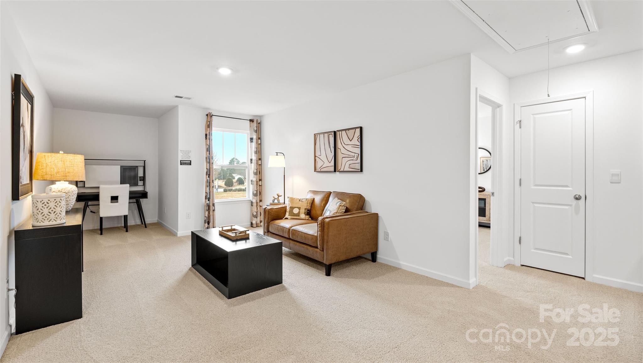 1534 Secrest Commons Drive Property Photo 20