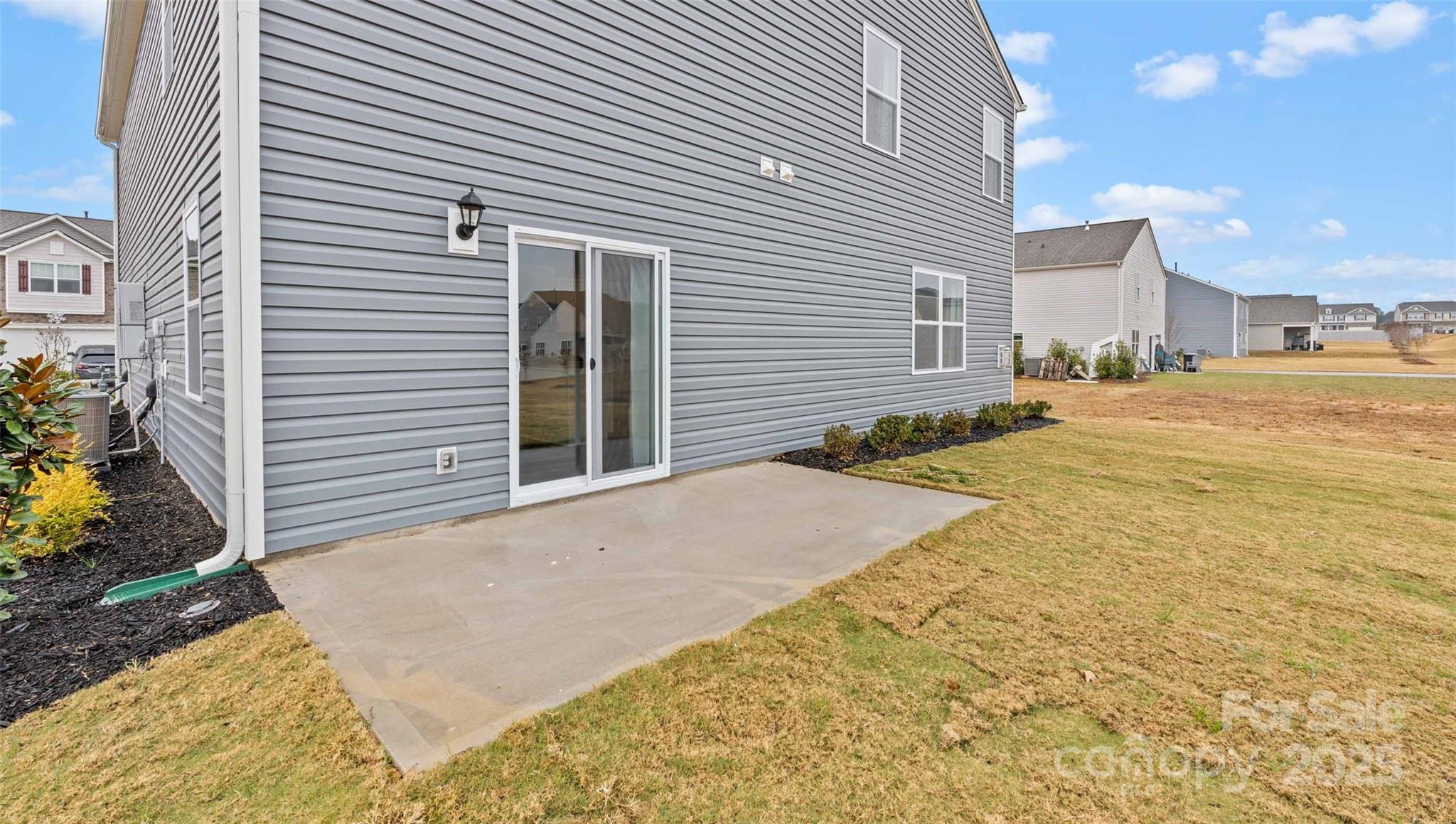 1534 Secrest Commons Drive Property Photo 26