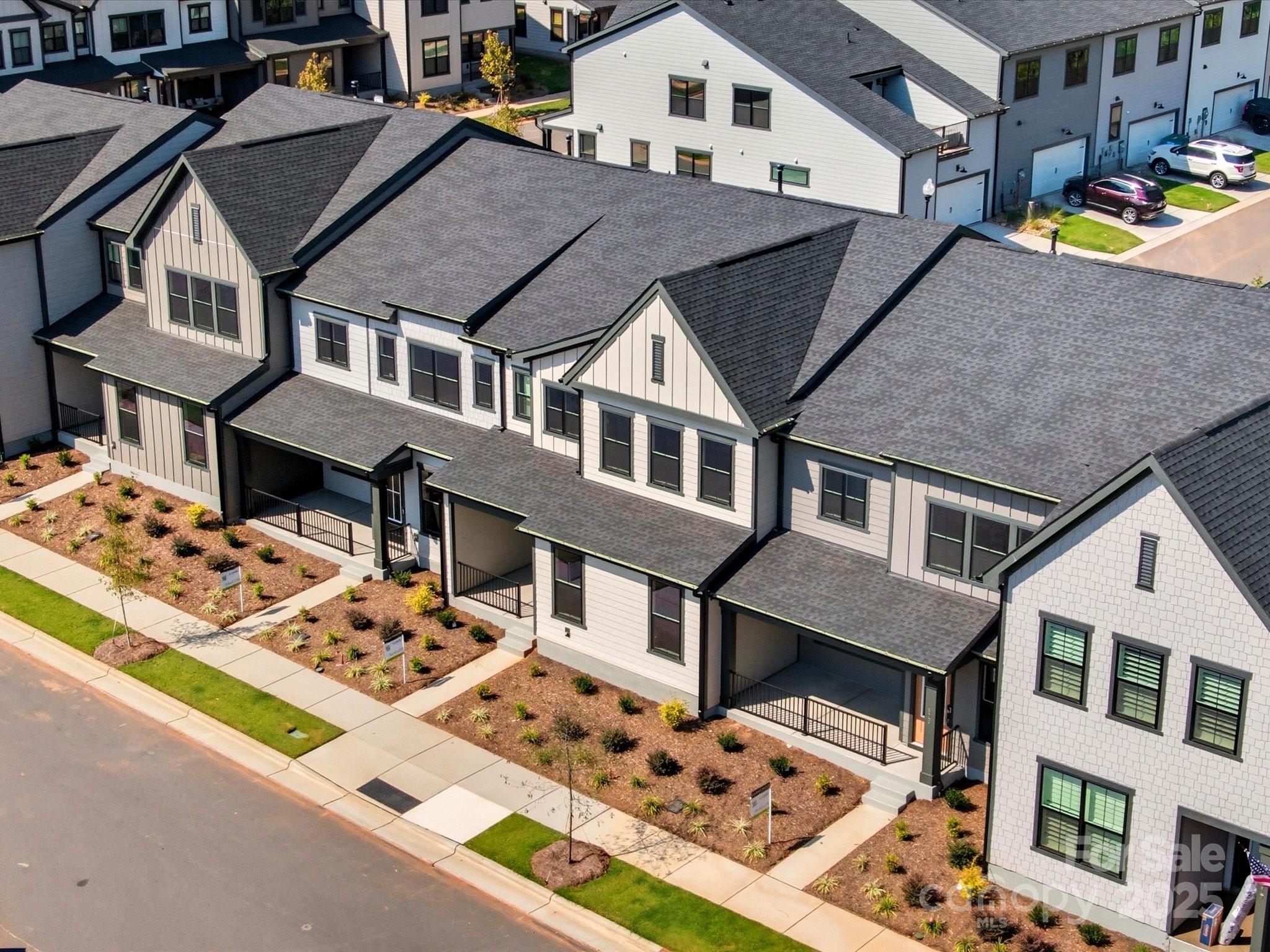 323 Ardmore Drive Property Photo 2