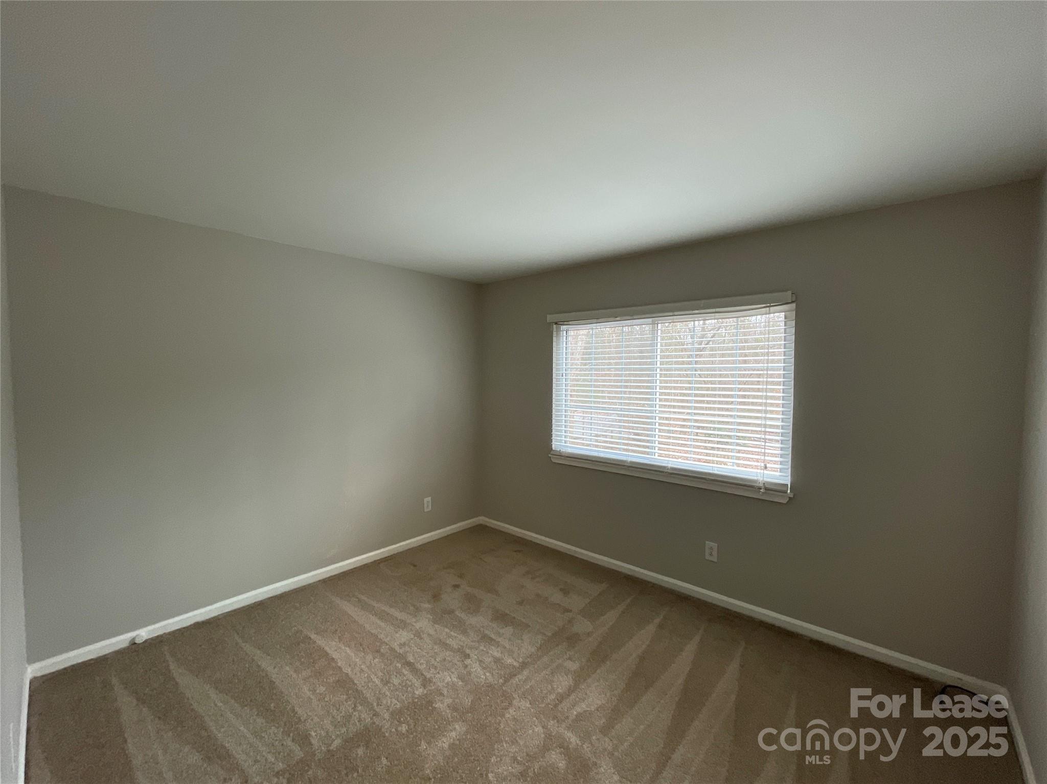 7624 Zermatt Lane Property Photo 7