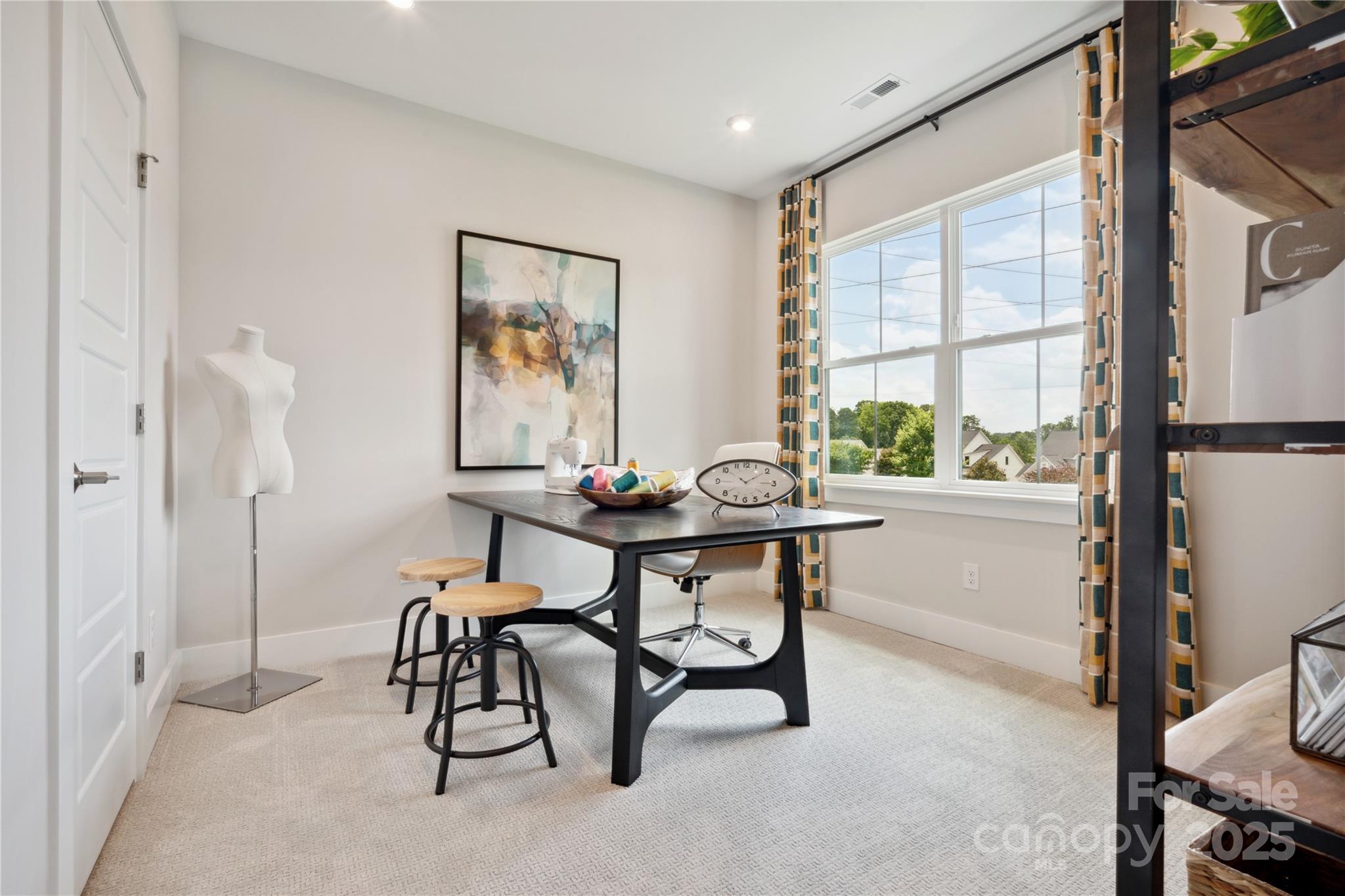 312 Ardmore Drive Property Photo 17