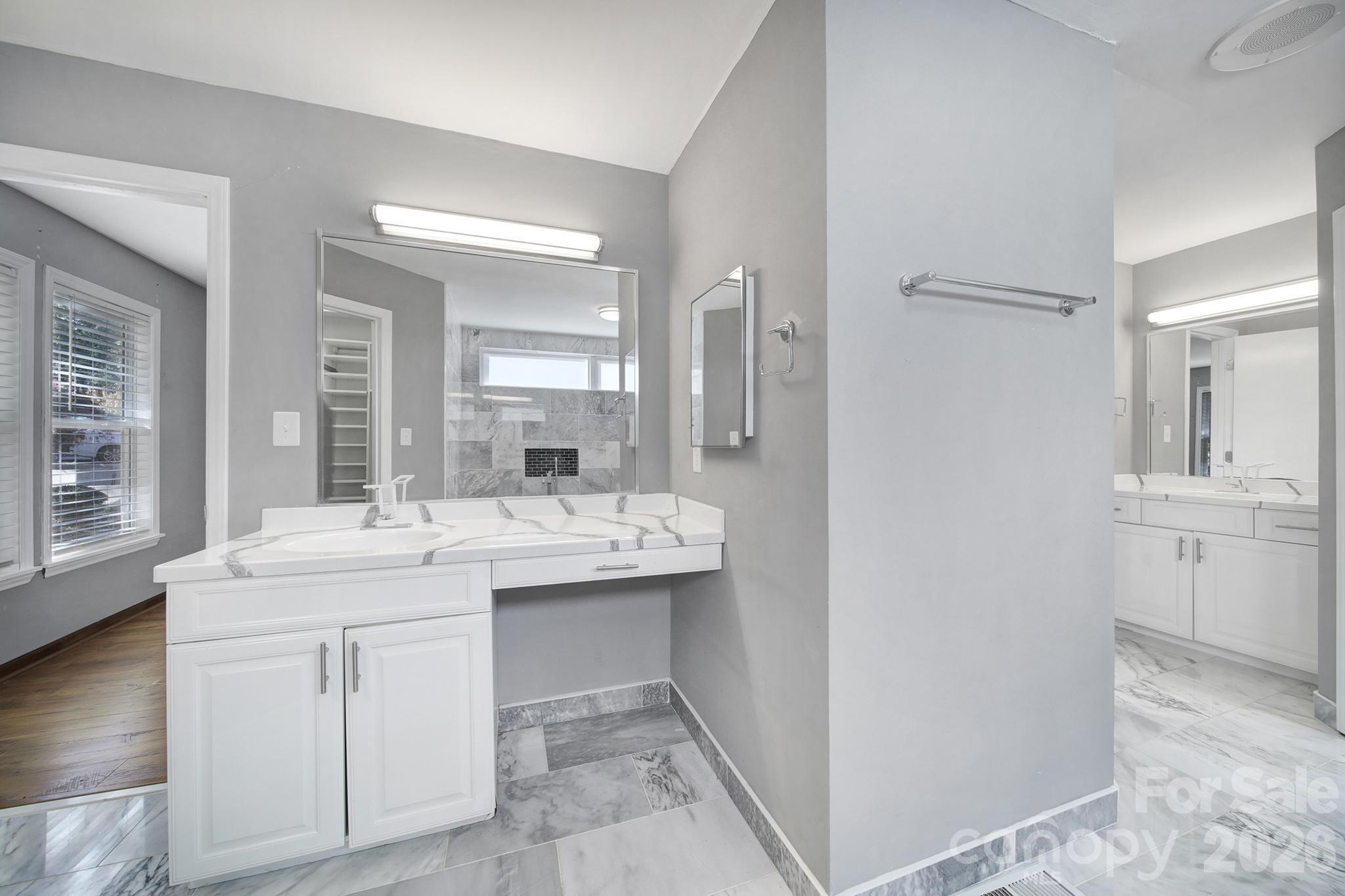 7005 Tega Cay Drive Property Photo 19