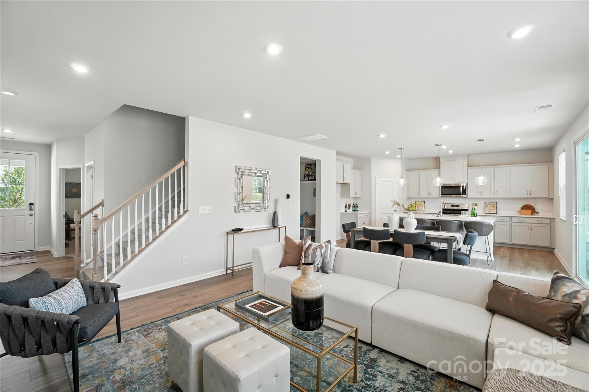 2829 Westmont Drive Property Photo 13