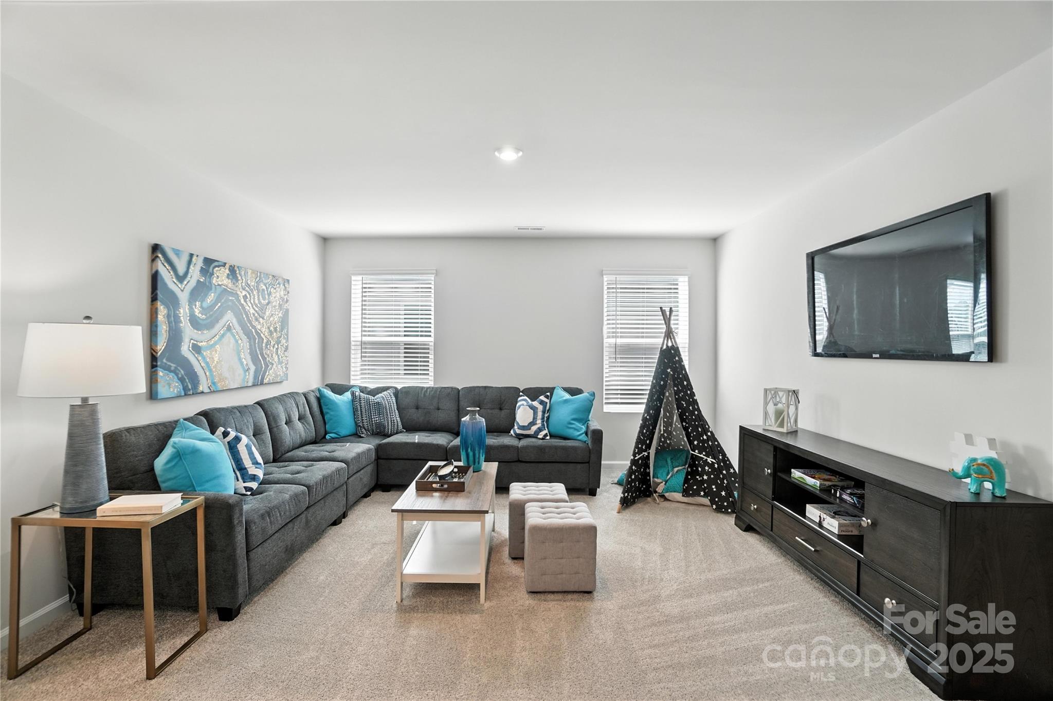 2829 Westmont Drive Property Photo 17