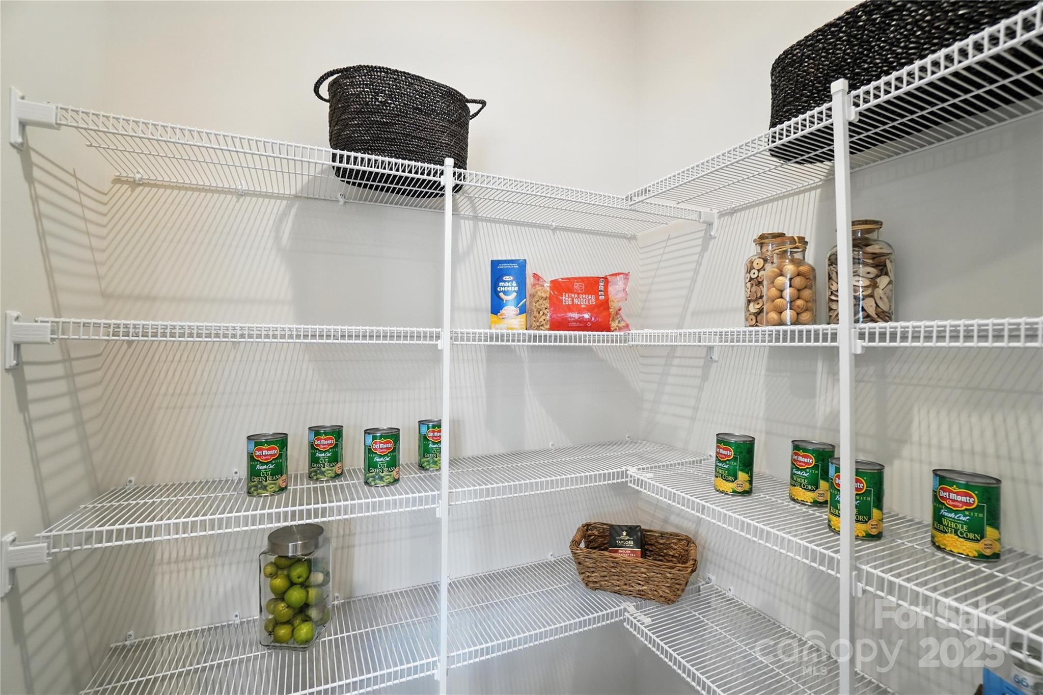 2829 Westmont Drive Property Photo 22