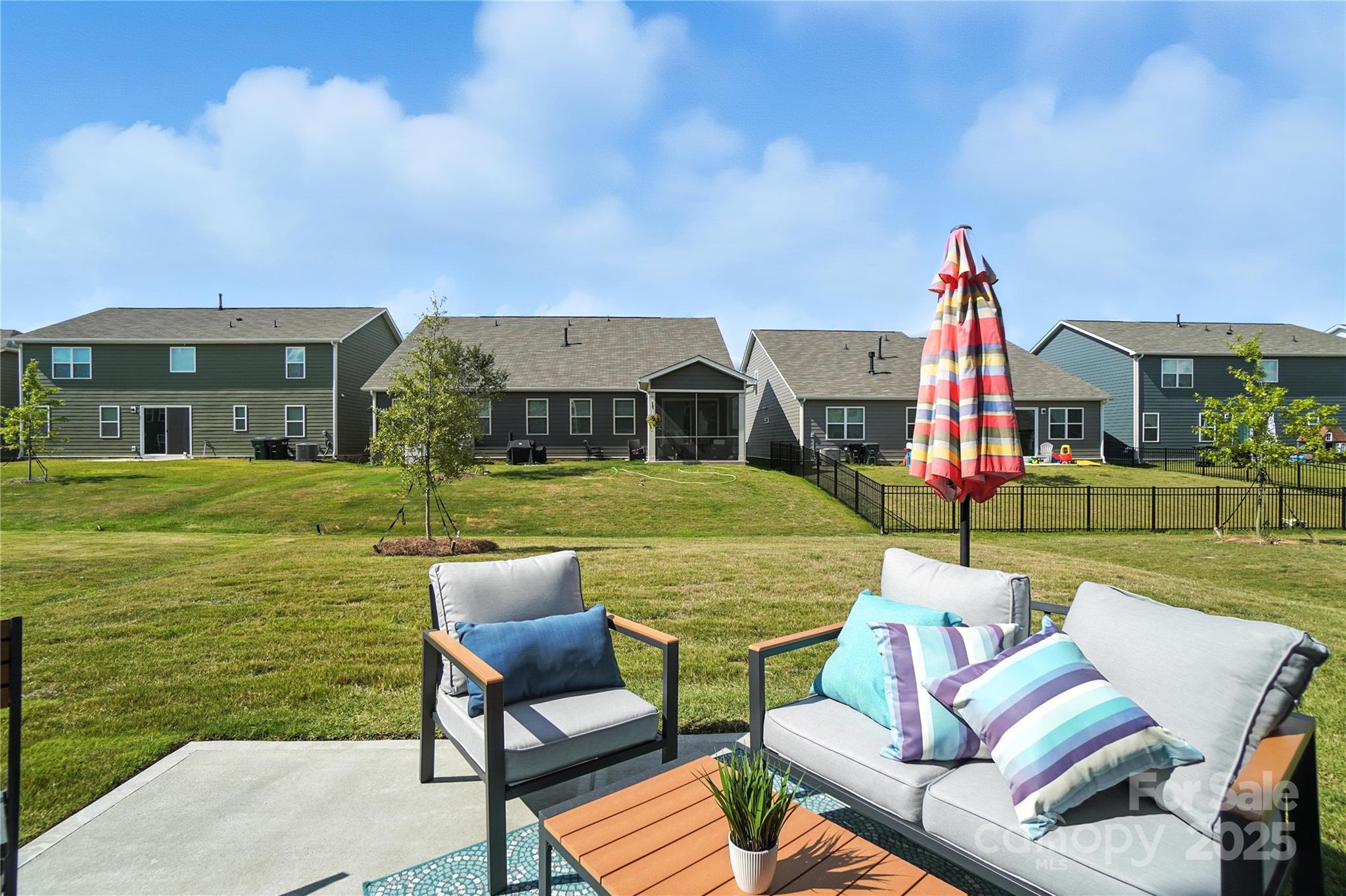 2829 Westmont Drive Property Photo 26