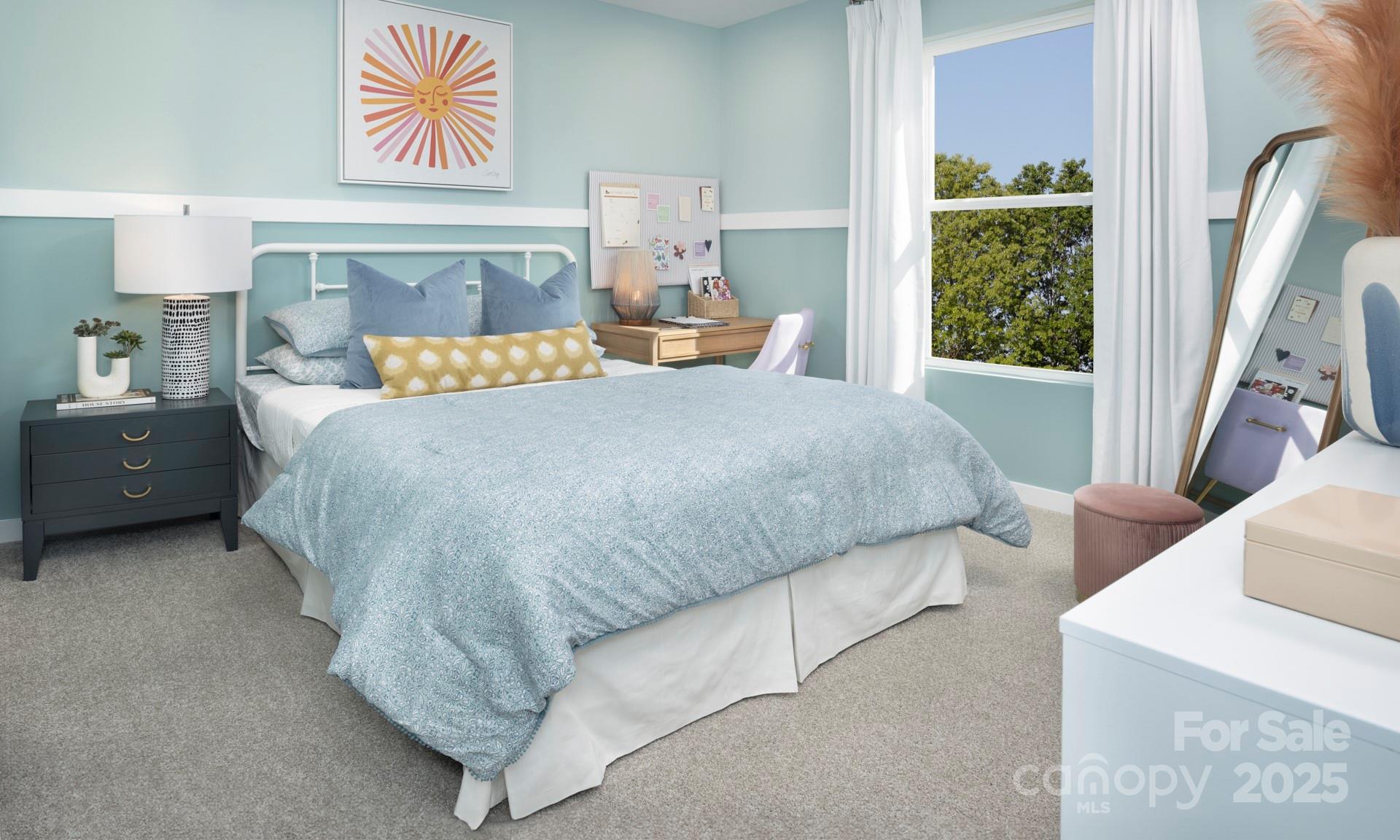 2811 Westmont Drive Property Photo 7