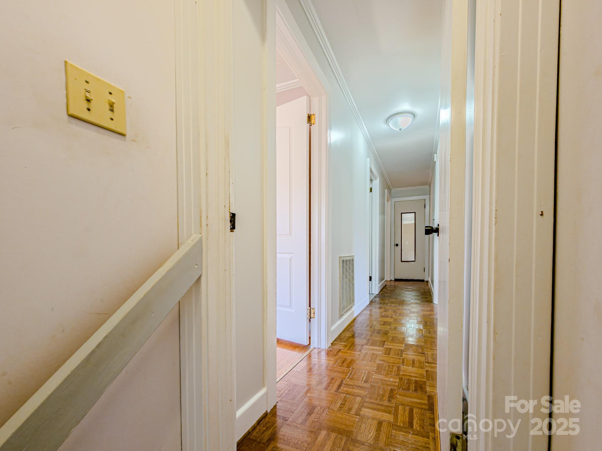 273 Georgia Street Property Photo 33