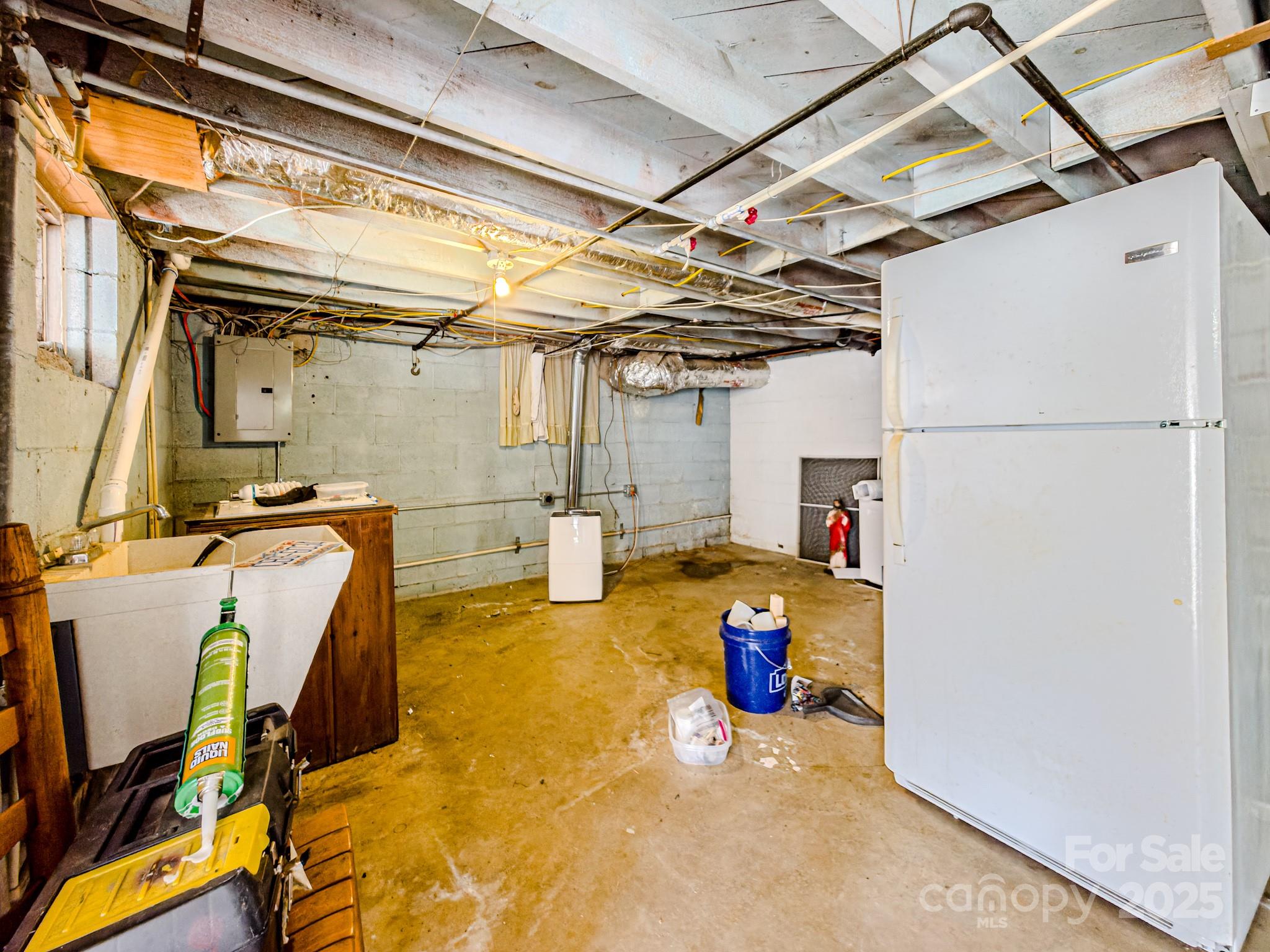 273 Georgia Street Property Photo 36