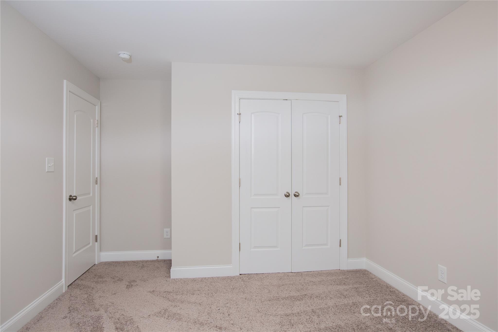 218 Crane Creek Way Property Photo 15