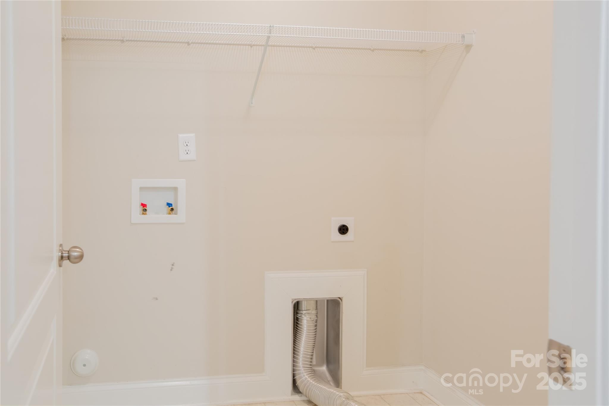 218 Crane Creek Way Property Photo 28