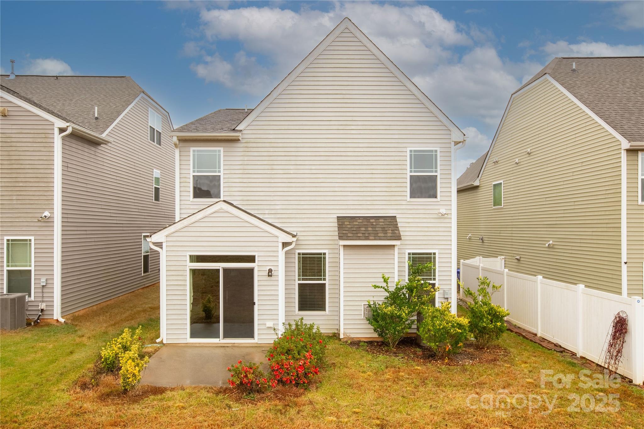 218 Crane Creek Way Property Photo 32