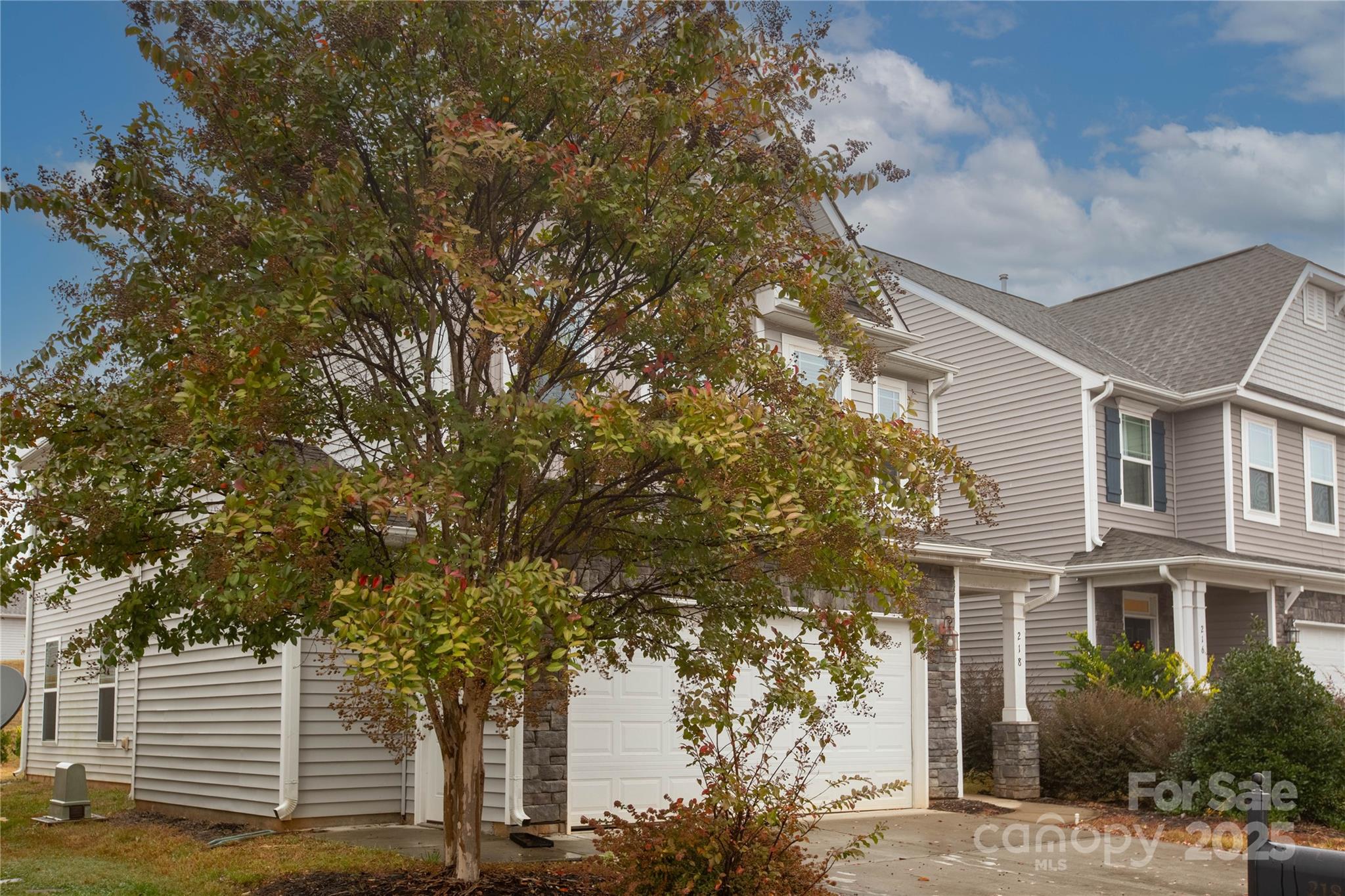 218 Crane Creek Way Property Photo 36