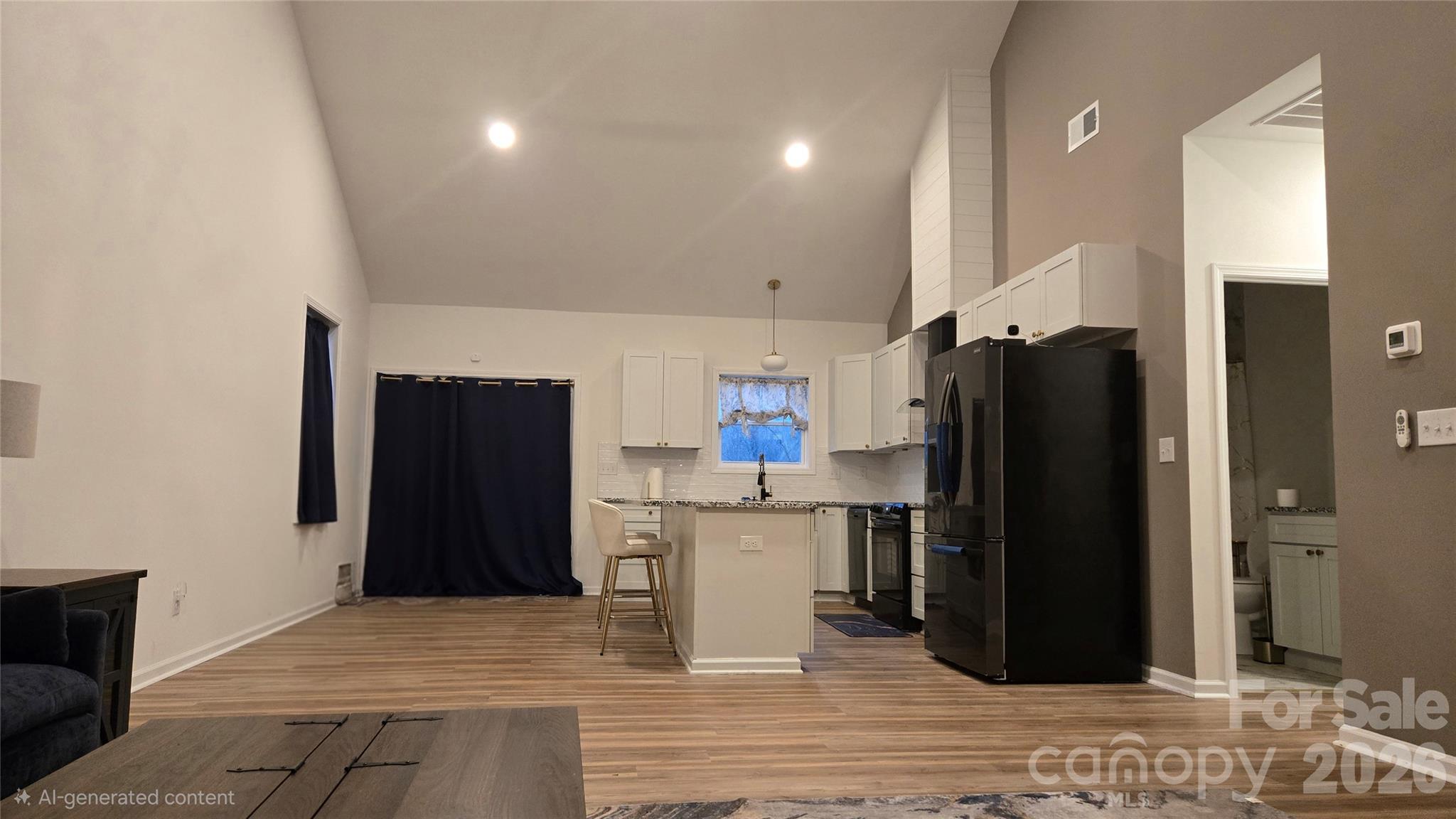 828 Cabaniss Drive Property Photo 2
