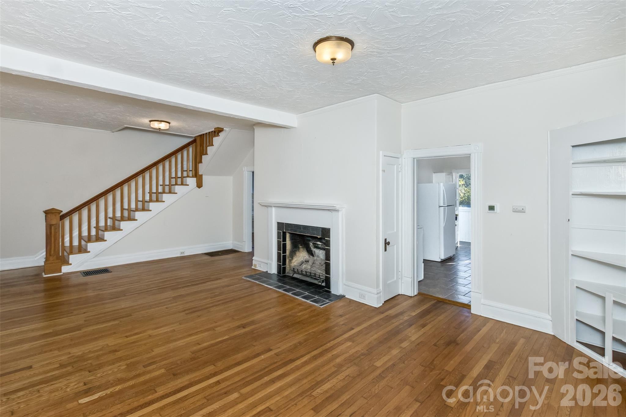 195 Terrace Drive Property Photo 2