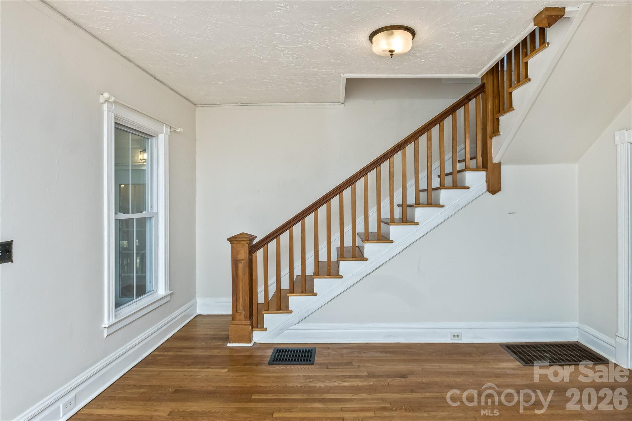 195 Terrace Drive Property Photo 4