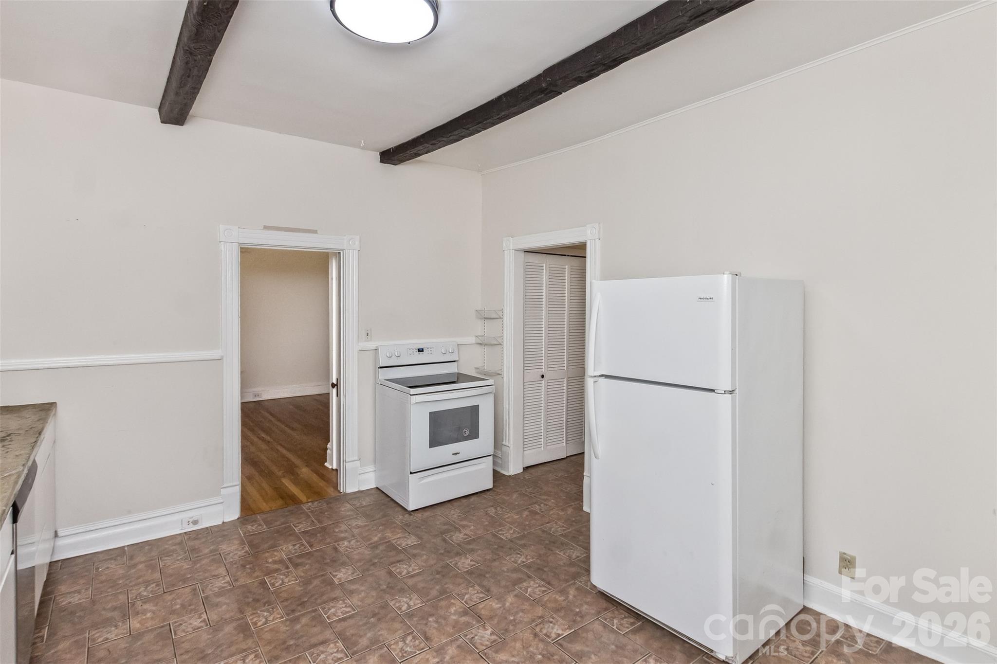 195 Terrace Drive Property Photo 6