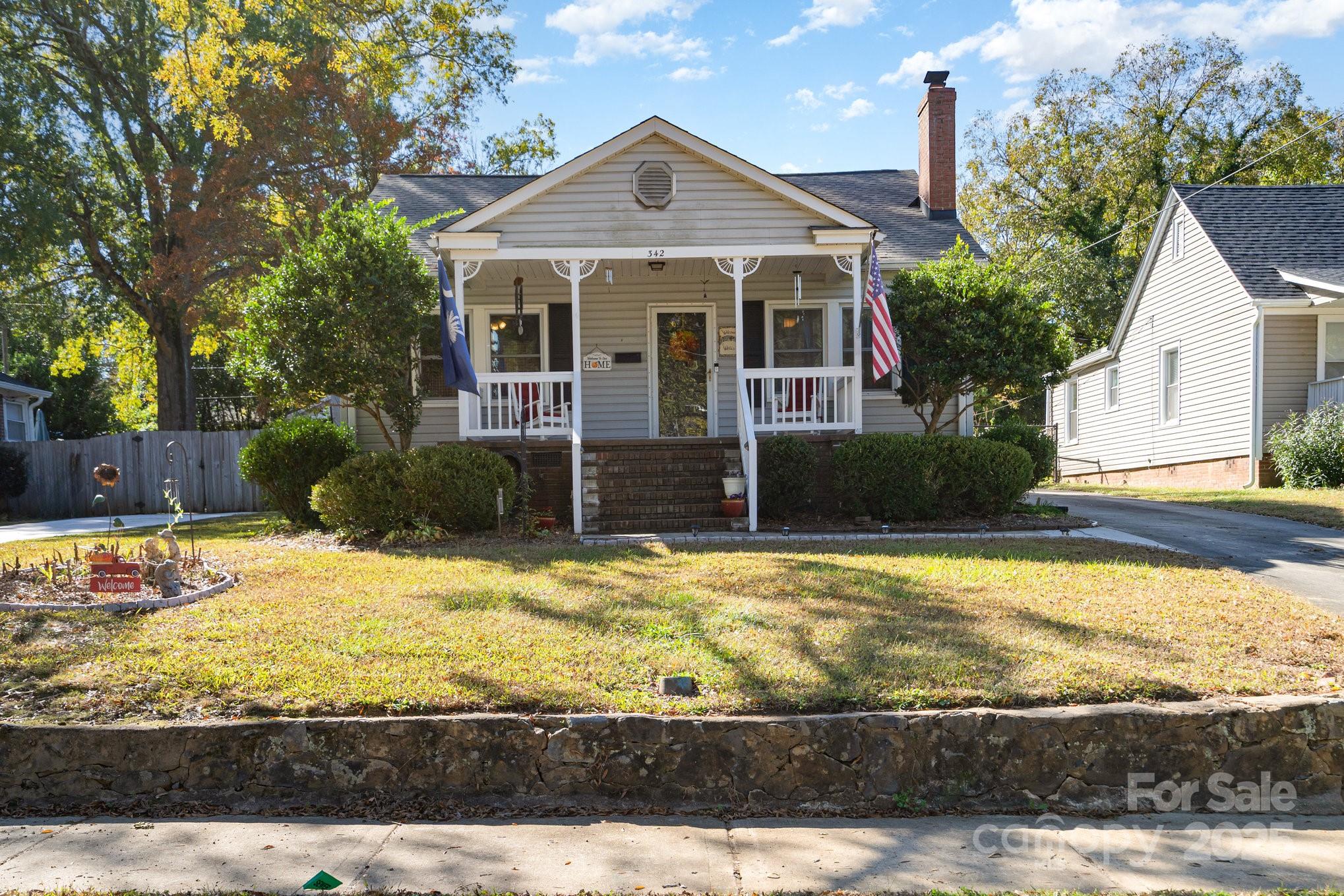 342 Pickens Street Property Photo 4