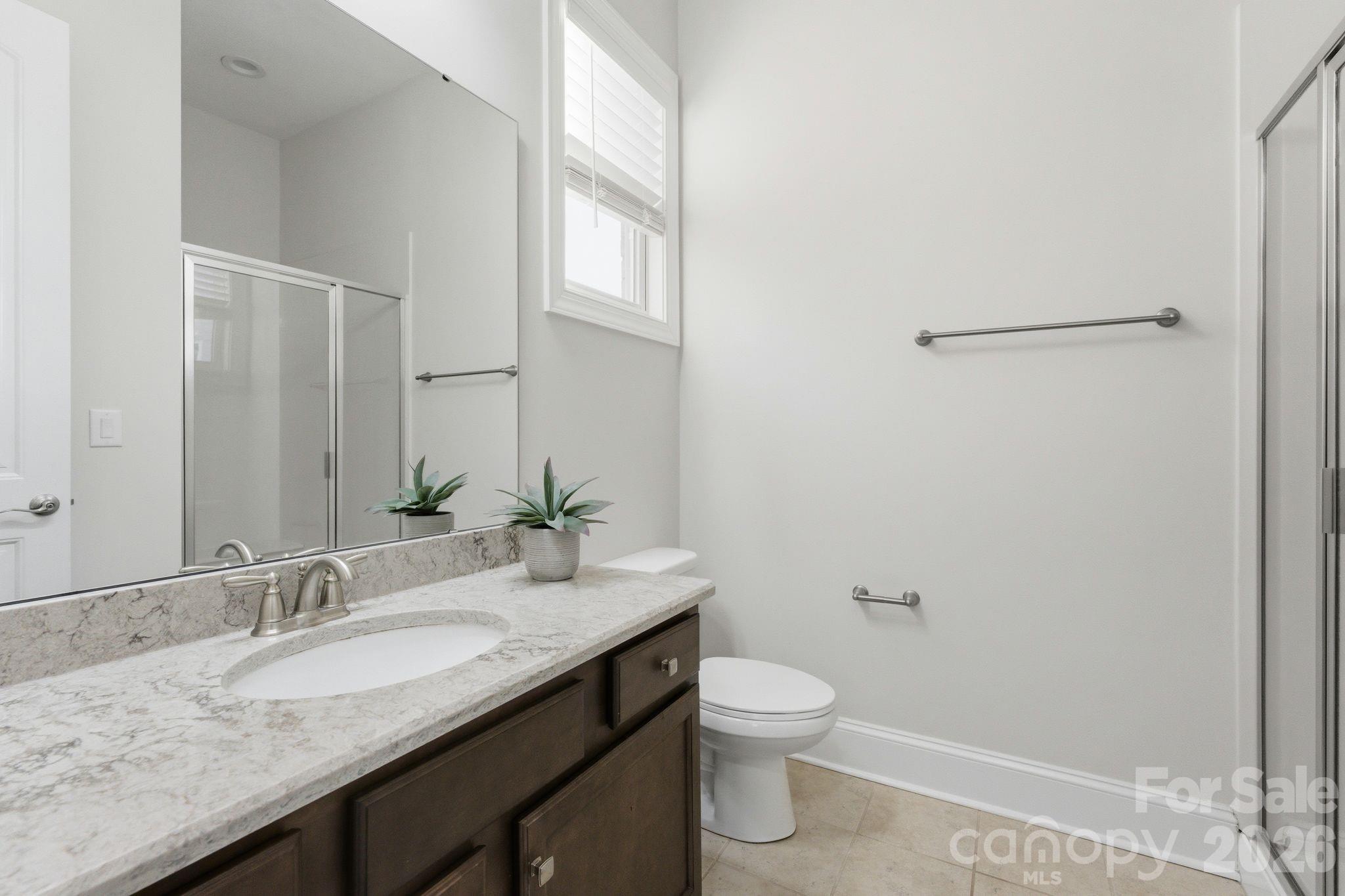 374 Hampton Trail Drive Property Photo 18