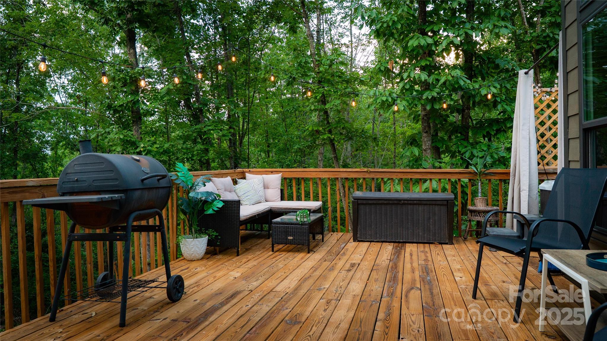 221 Summerfield Lane Property Photo 32