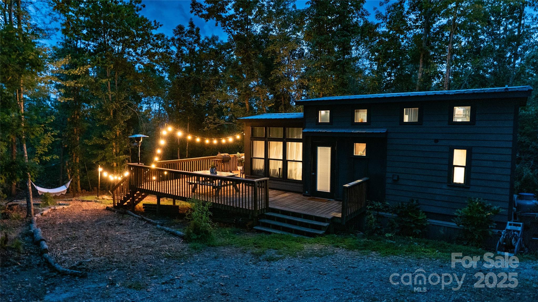 221 Summerfield Lane Property Photo 37