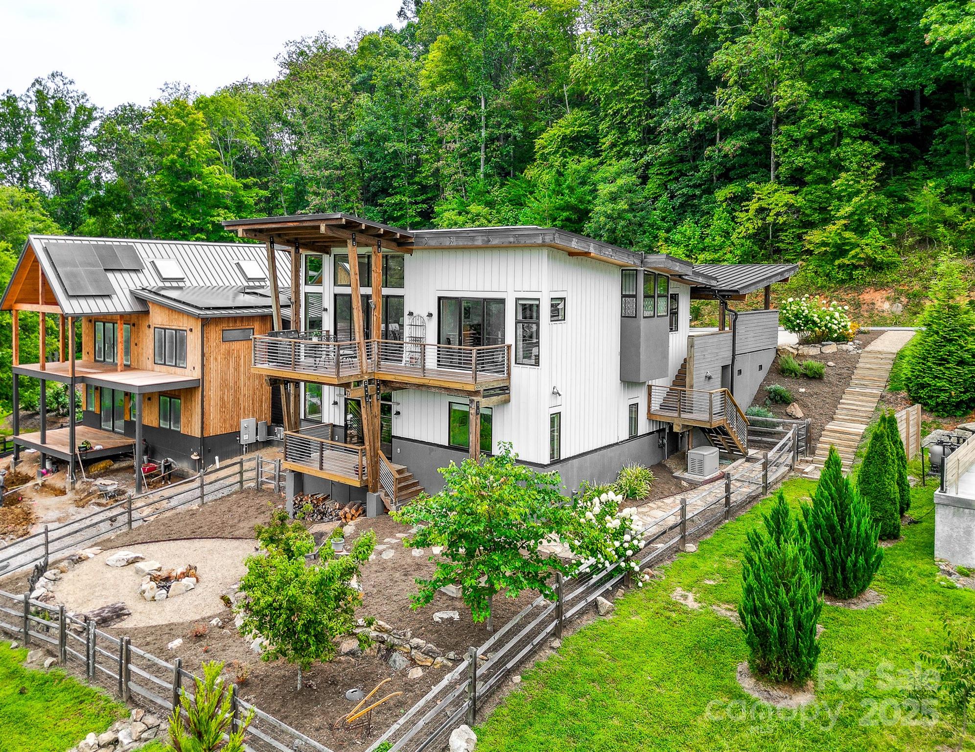 8 Crossvine Alley Property Photo 3