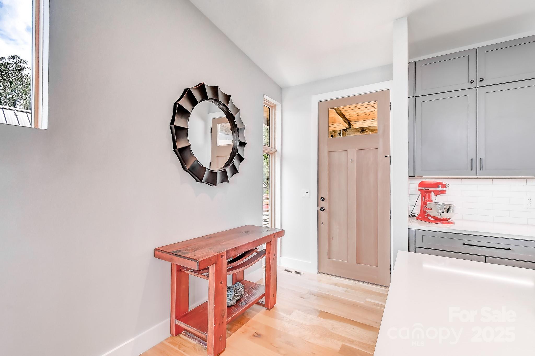 8 Crossvine Alley Property Photo 17