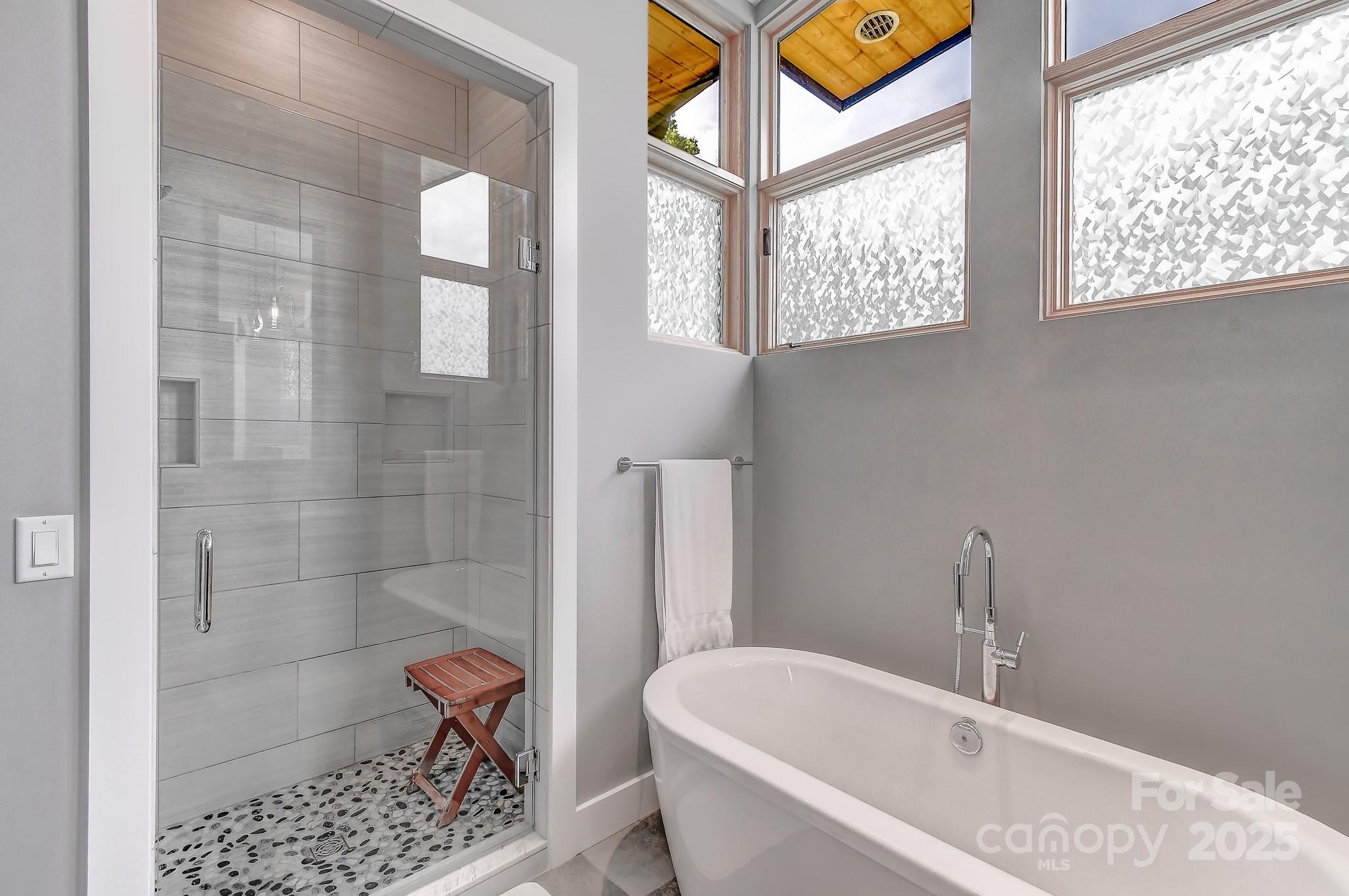 8 Crossvine Alley Property Photo 20