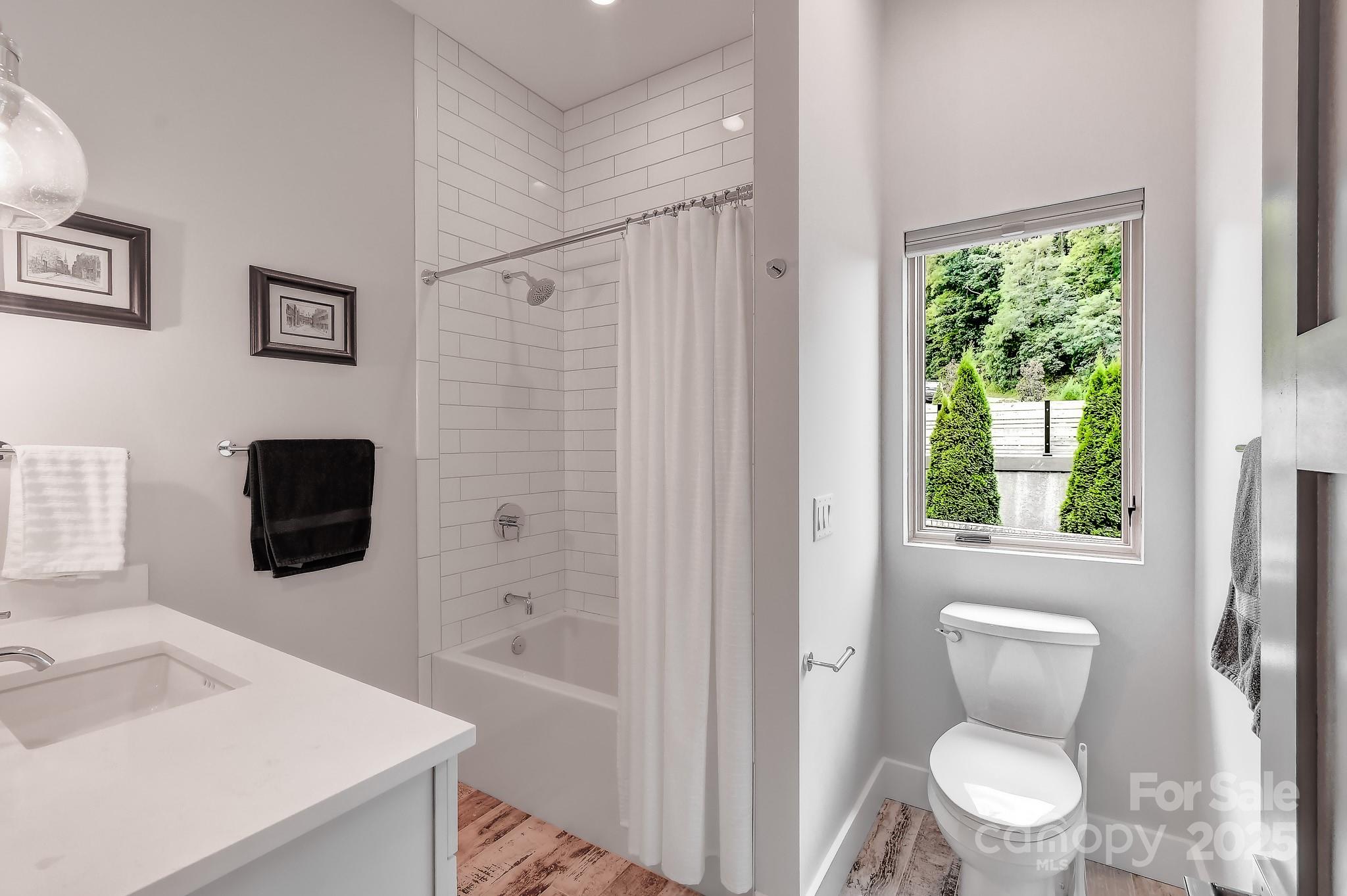 8 Crossvine Alley Property Photo 30