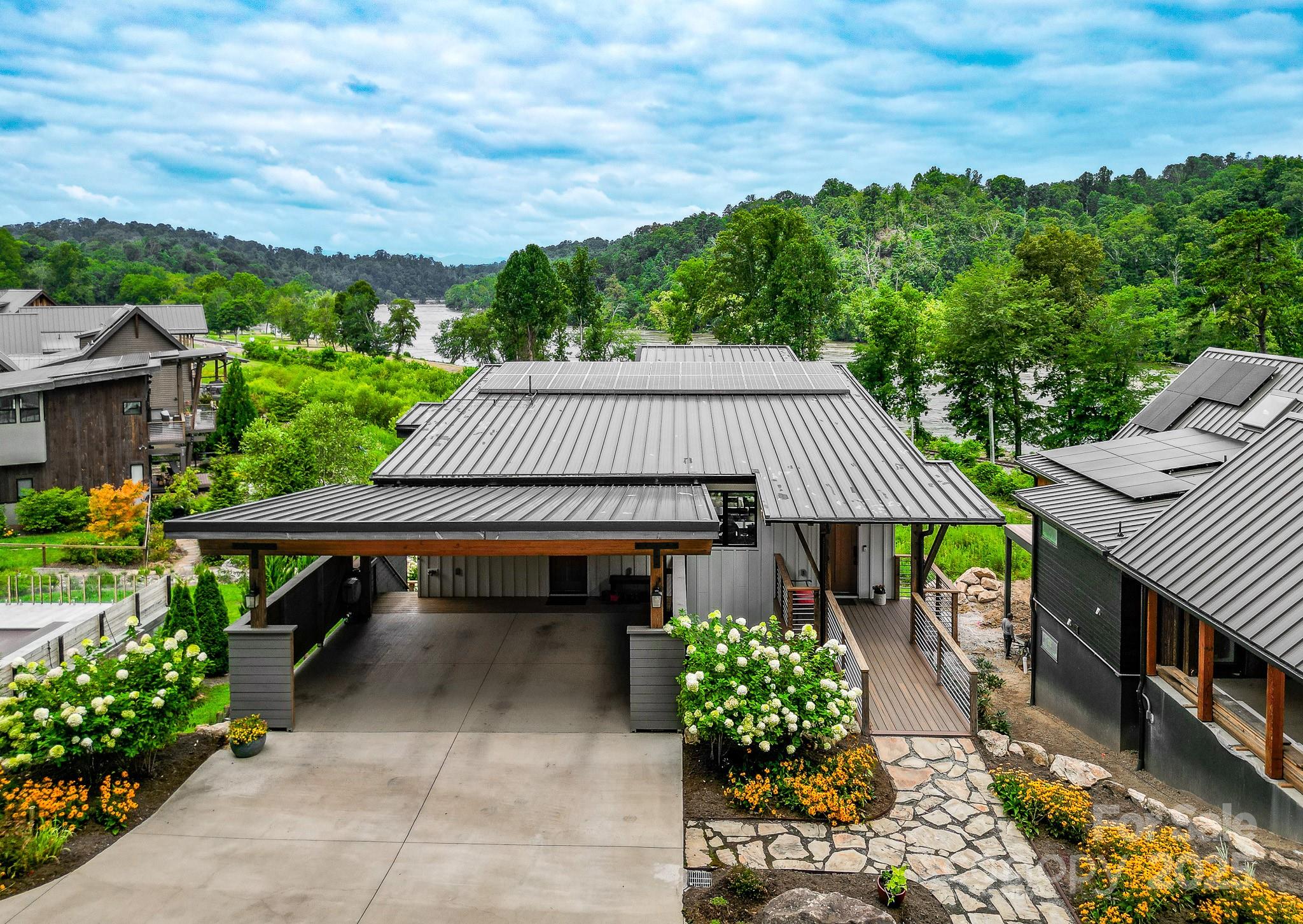 8 Crossvine Alley Property Photo 33