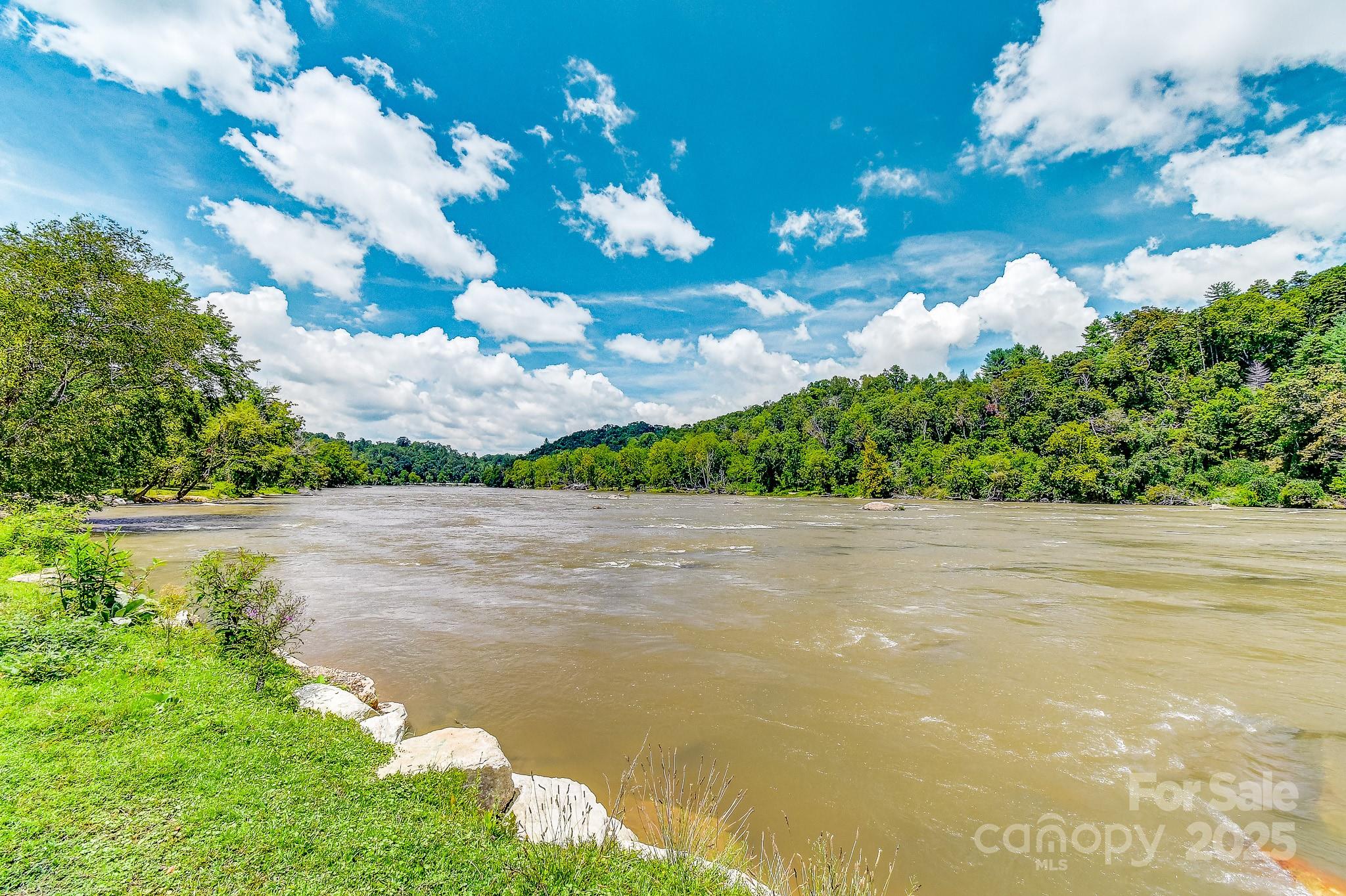 8 Crossvine Alley Property Photo 43