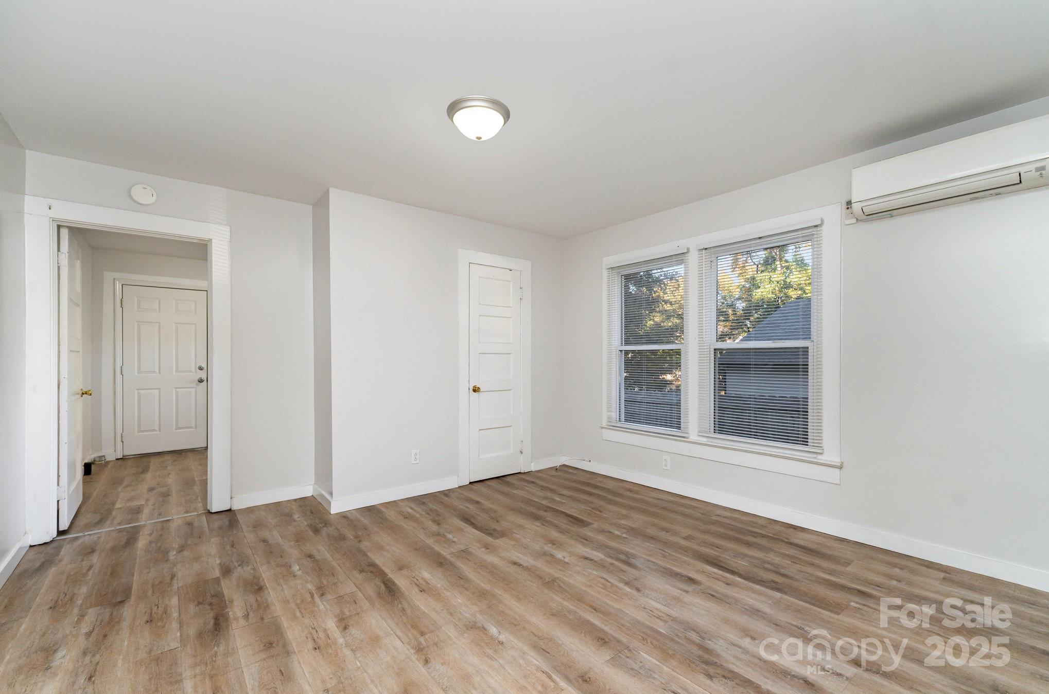 659 - 661 Wilson Street Property Photo 18