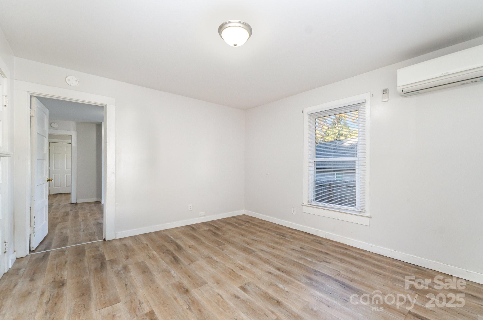 659 - 661 Wilson Street Property Photo 26