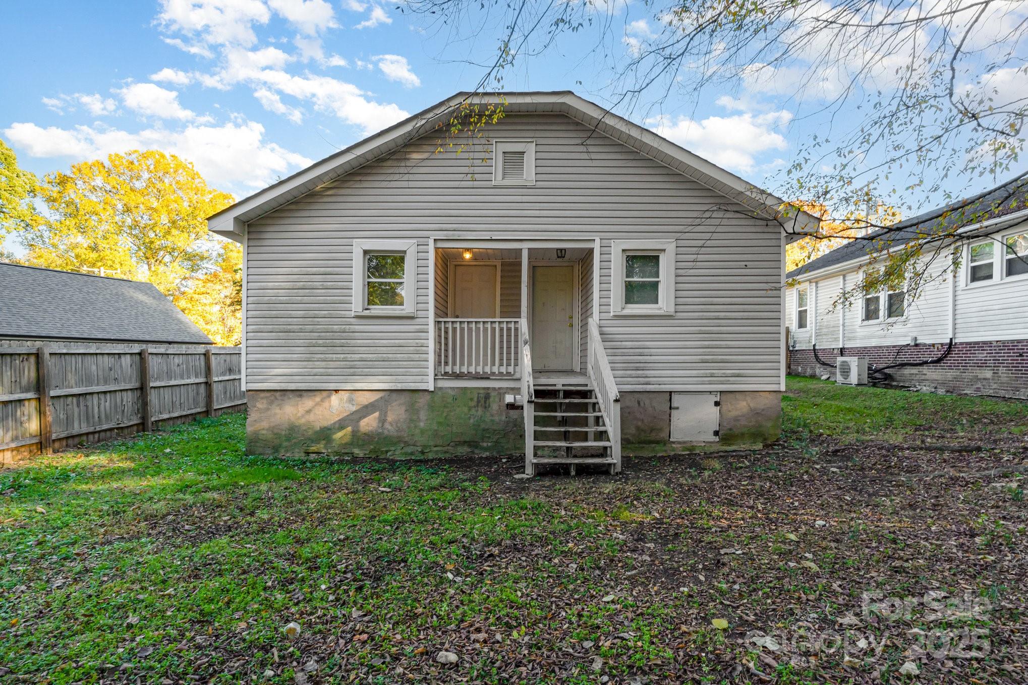659 - 661 Wilson Street Property Photo 29