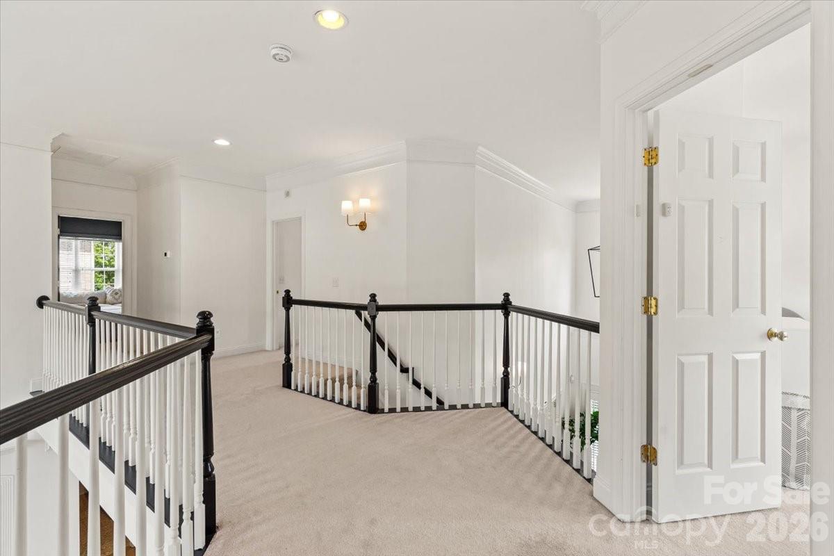 2519 Fallbrook Place Property Photo 26