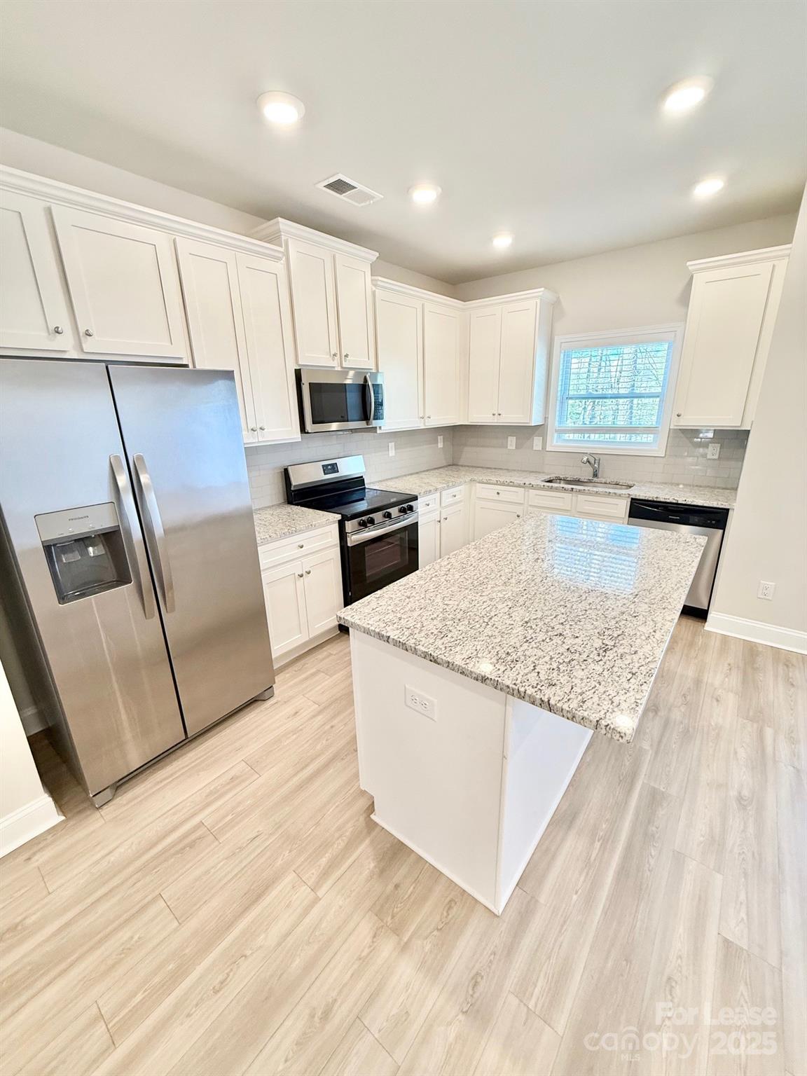 5179 Mintworth Drive Property Photo 2