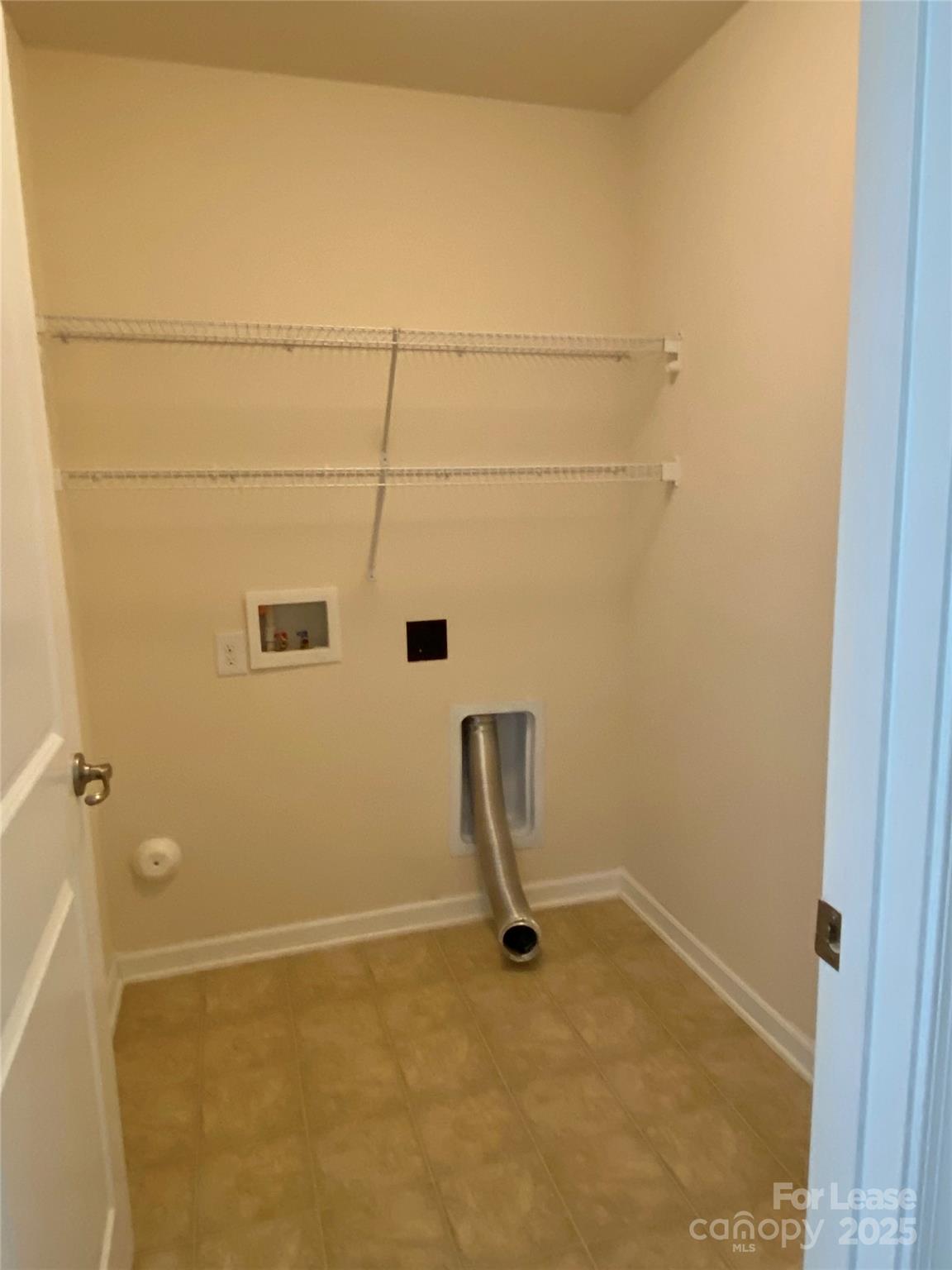 2601 Silverthorn Drive Property Photo 25