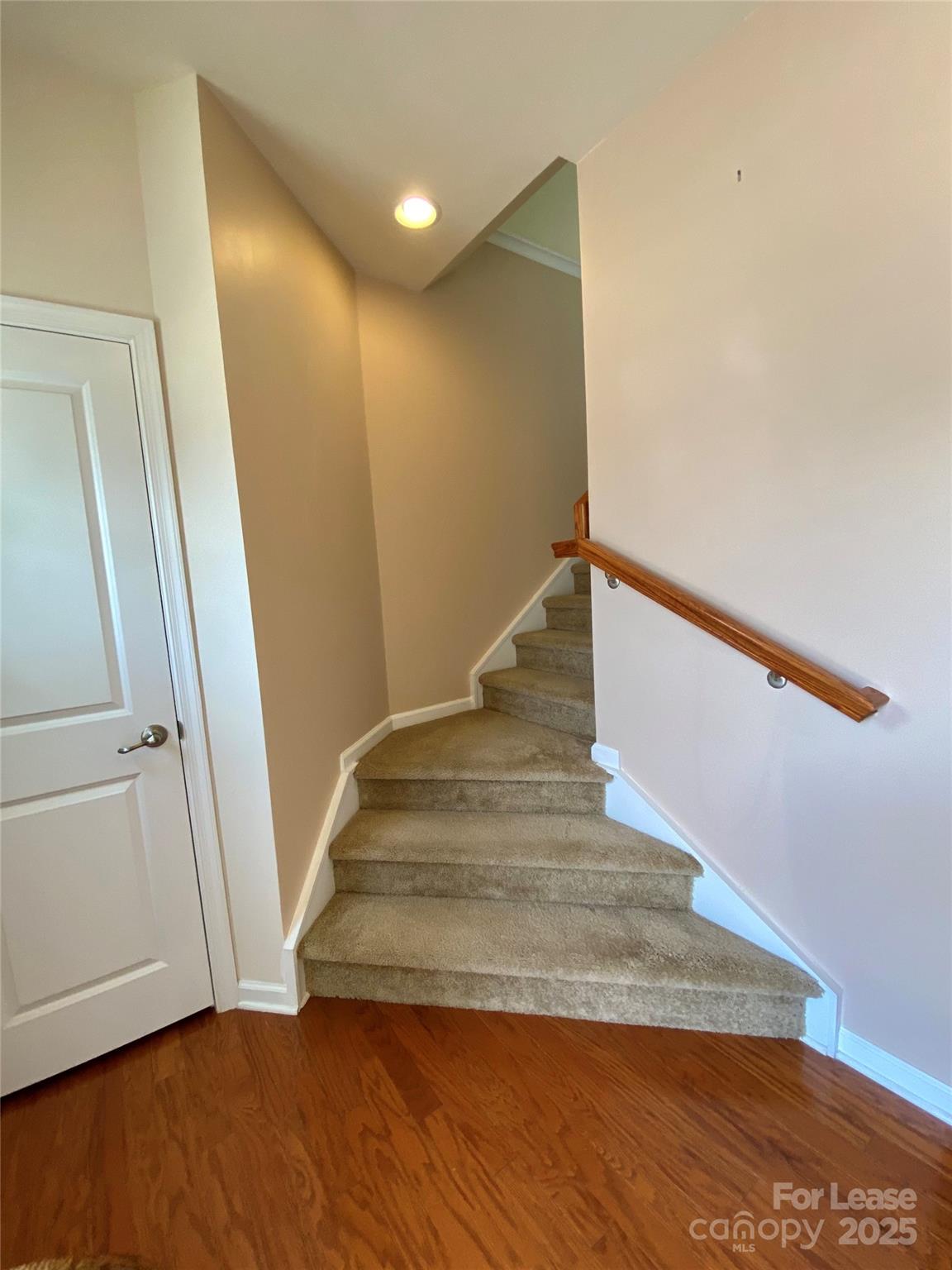 2601 Silverthorn Drive Property Photo 31