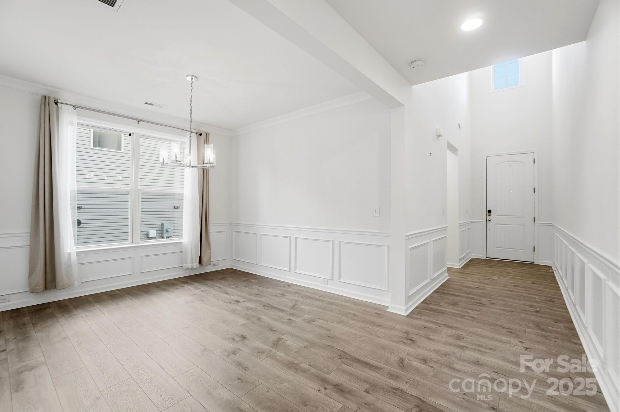 4325 Hunton Dale Road Property Photo 4