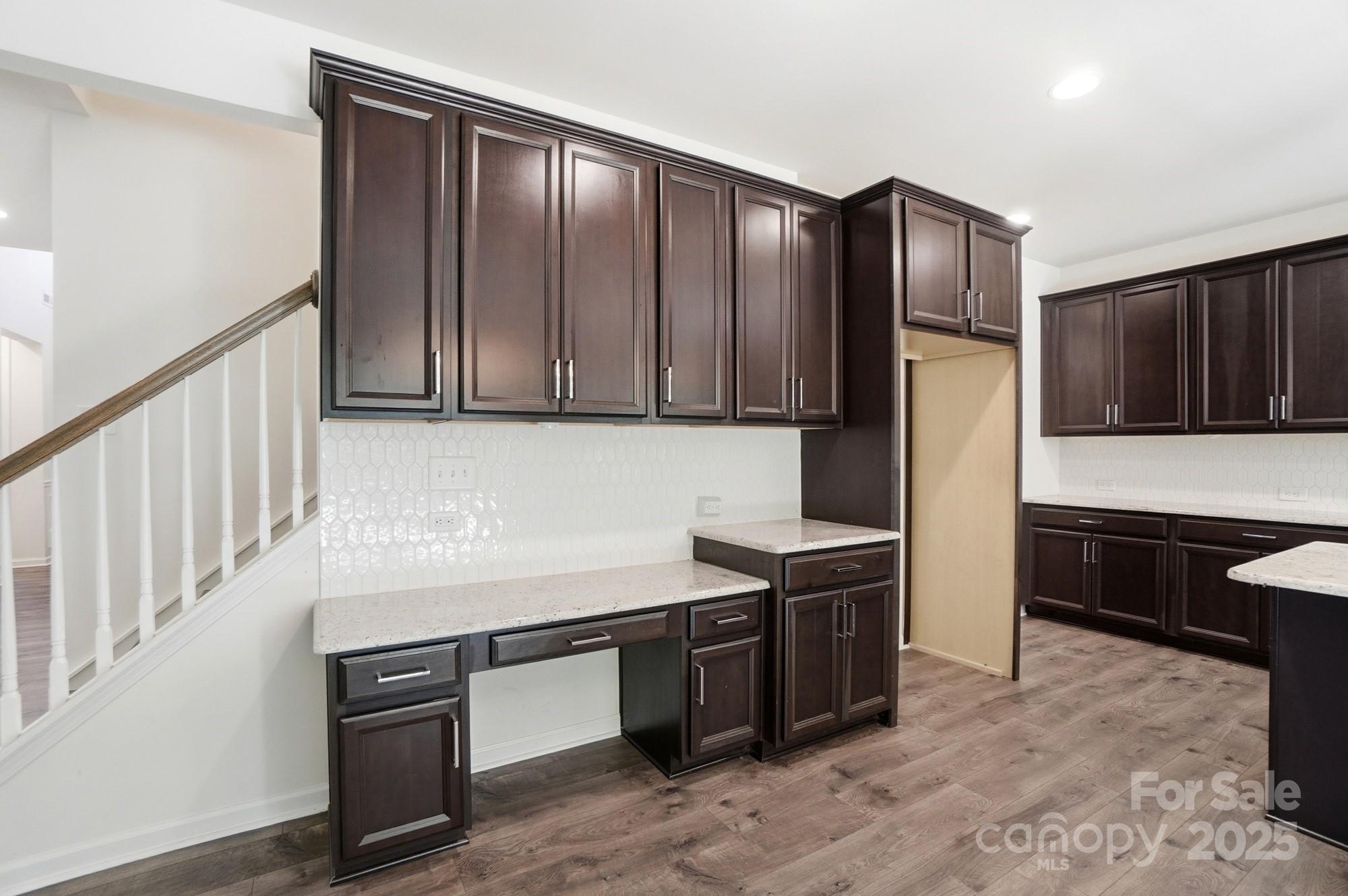 4325 Hunton Dale Road Property Photo 9