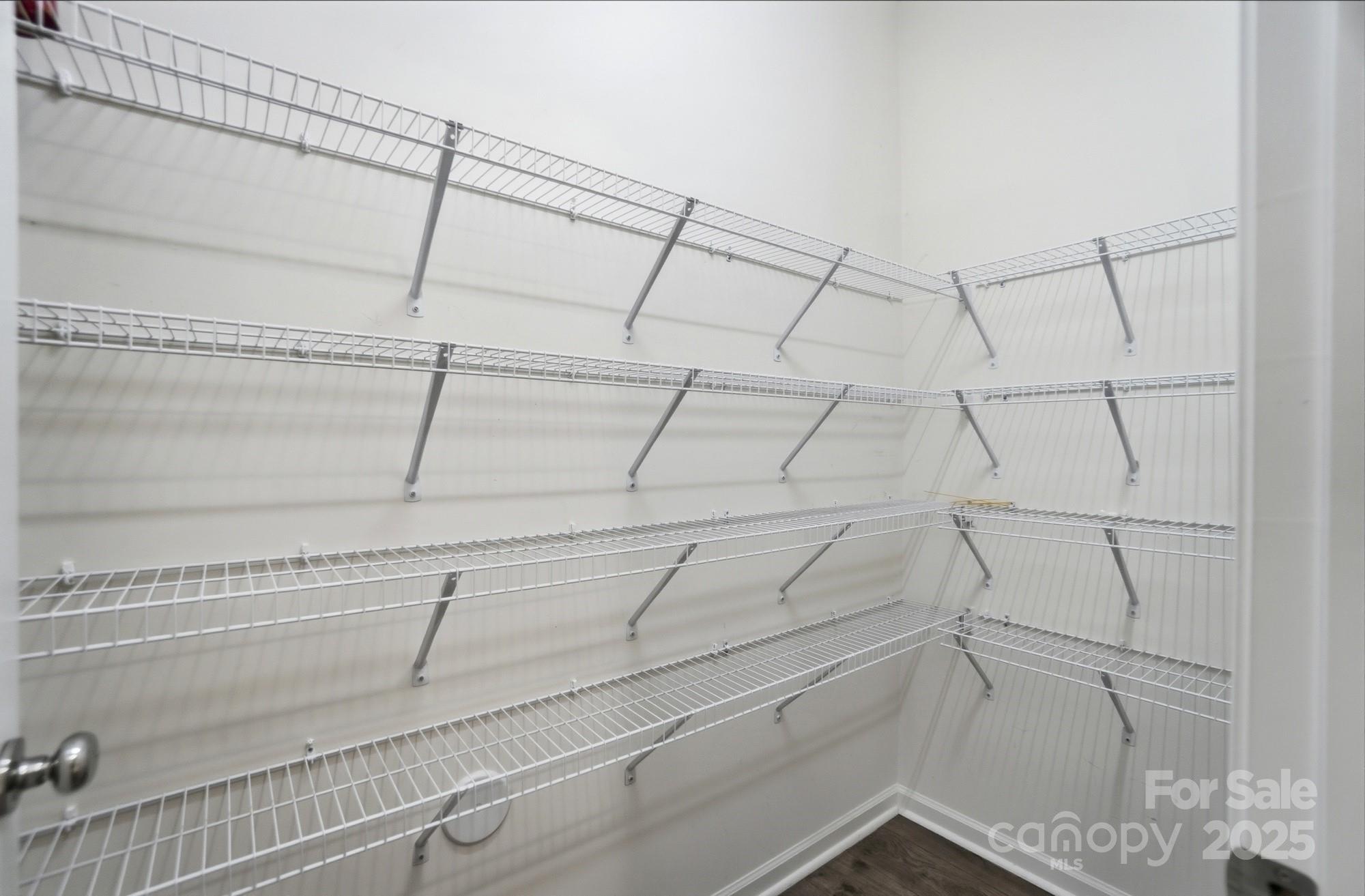 4325 Hunton Dale Road Property Photo 14