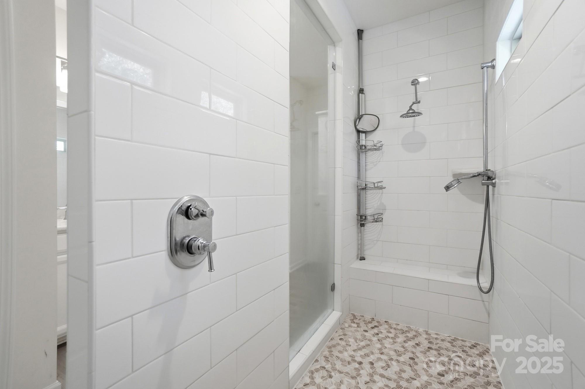 4325 Hunton Dale Road Property Photo 28