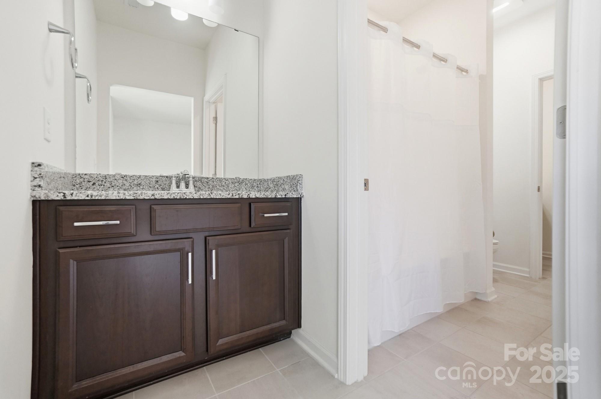 4325 Hunton Dale Road Property Photo 36