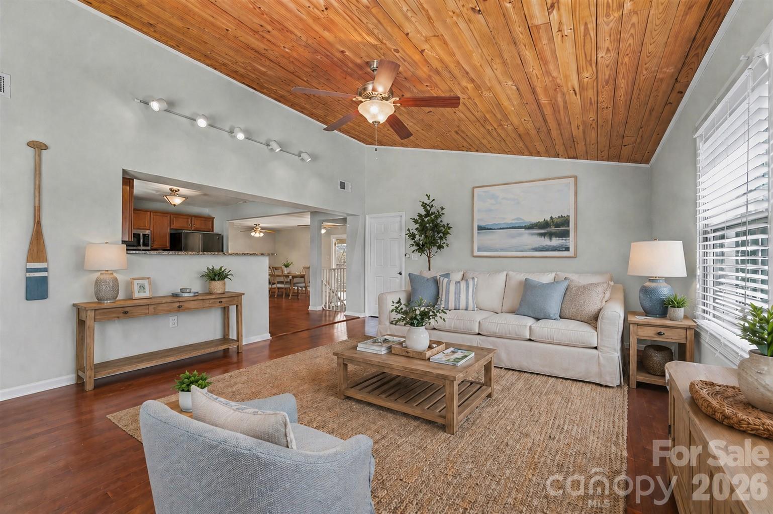 7088 Wateredge Drive Property Photo 9